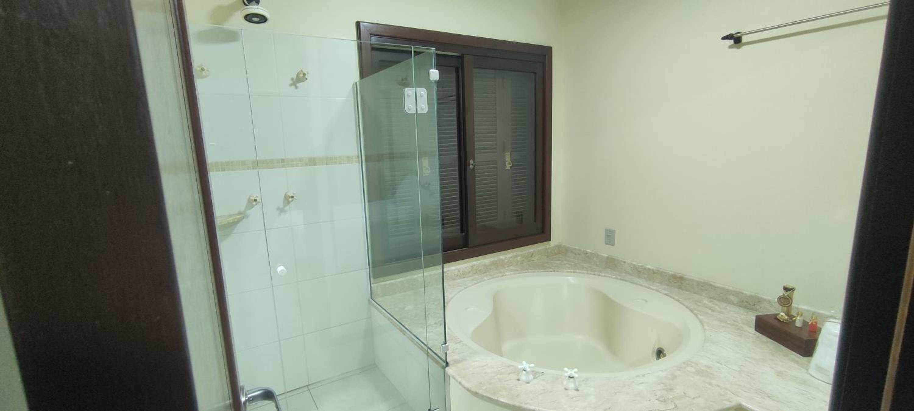 Casa nos Ingleses com piscina e jacuzzi