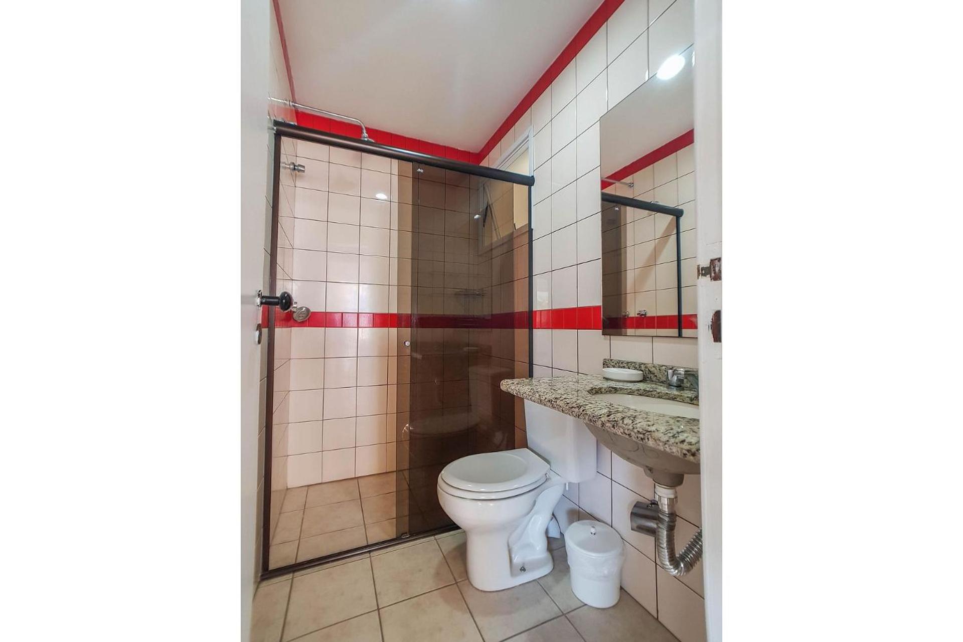 Apartment for 6 people facing the pool - HB37F