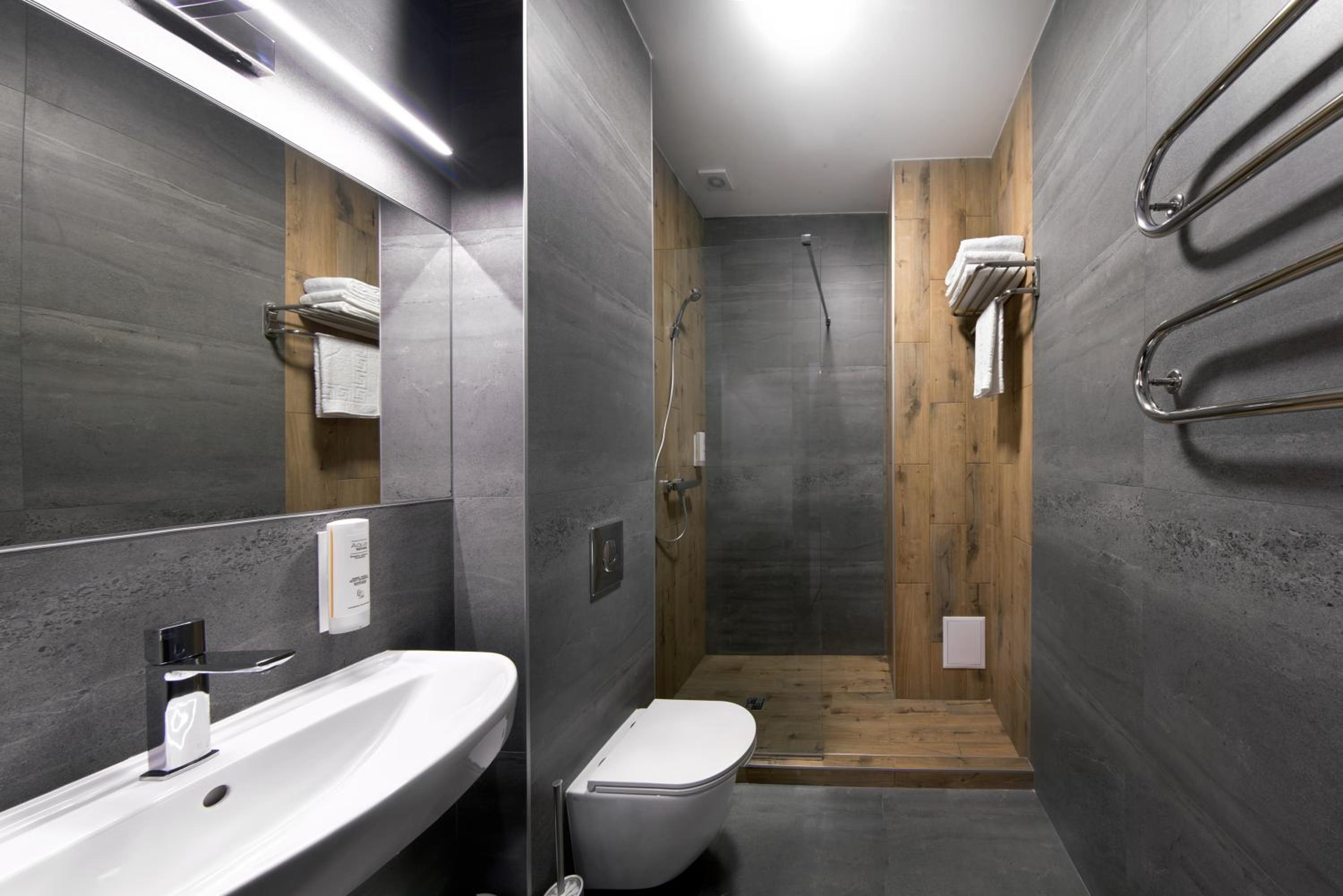 Photo 28