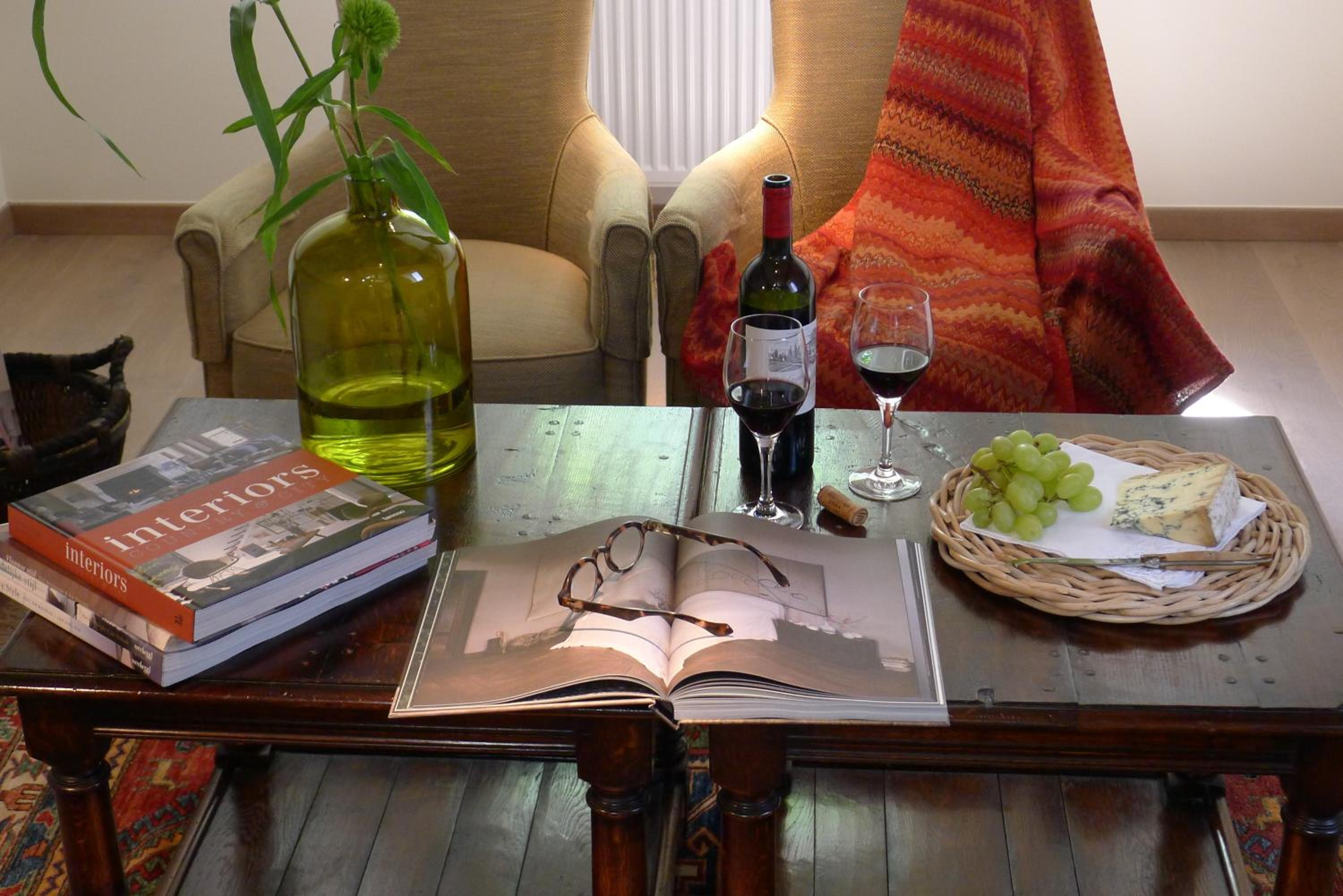 The Herring's Residence - Stylish Private Cottage with Breakfast in Historic Center - Adults-Only