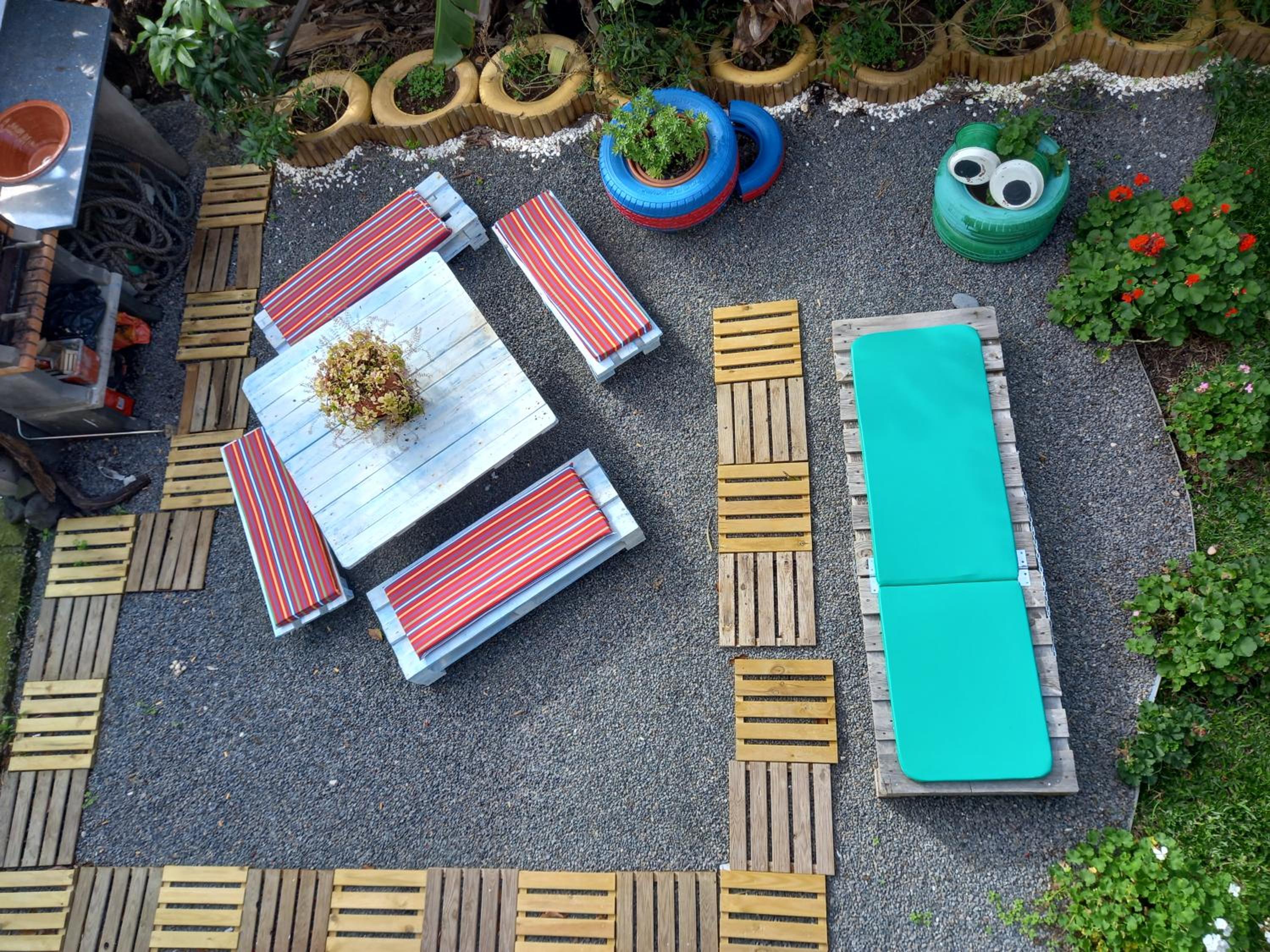 Photo 10