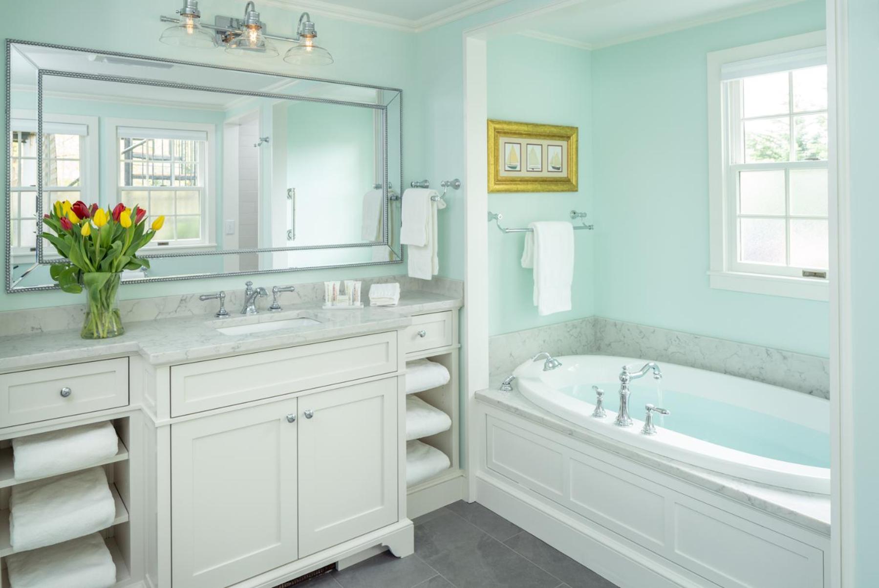 Candleberry Inn on Cape Cod