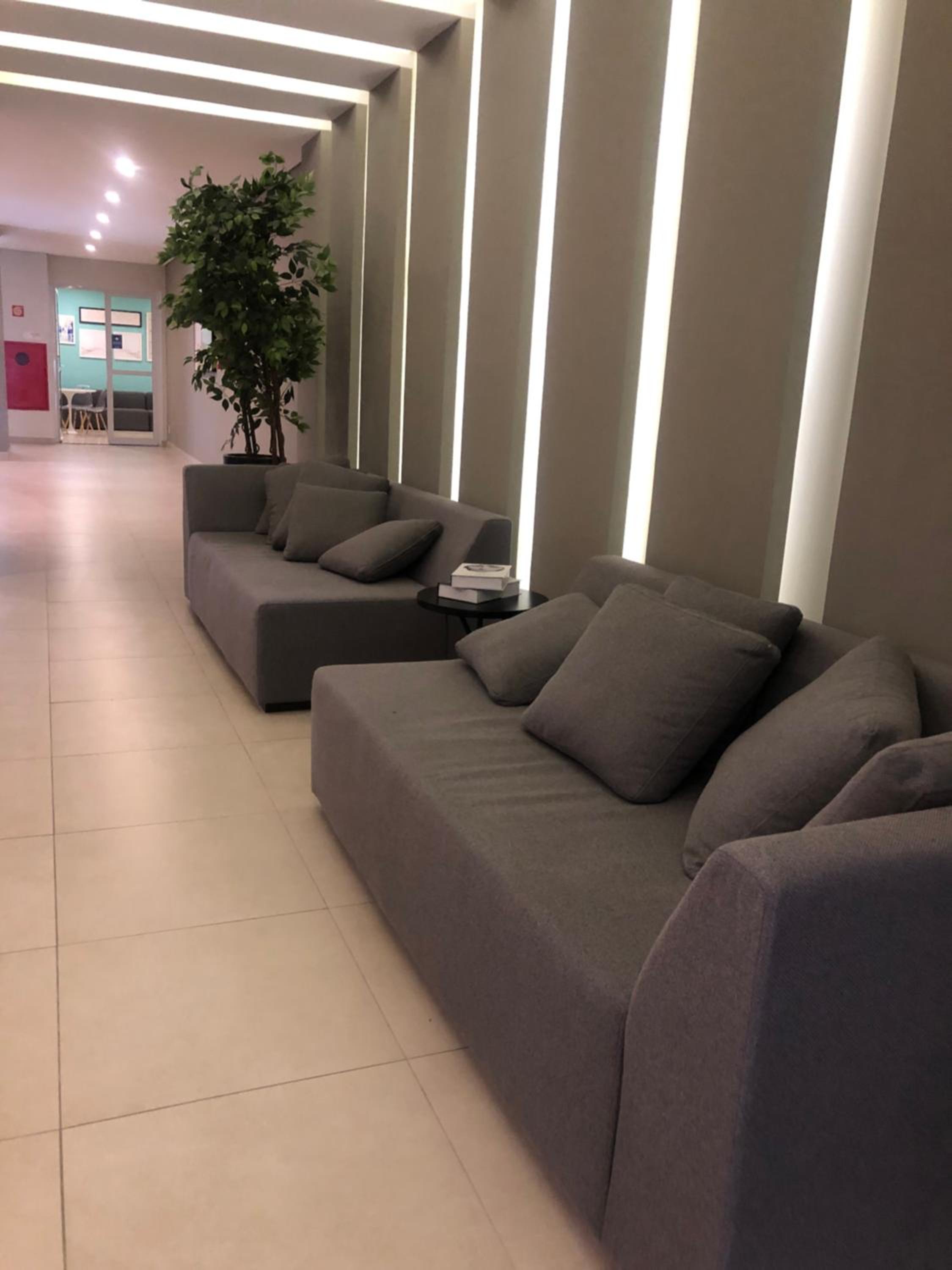 Loft aconchegante com piscina a um passo do metrô