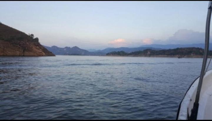 LA FLORESTA ISLA DEL SoL