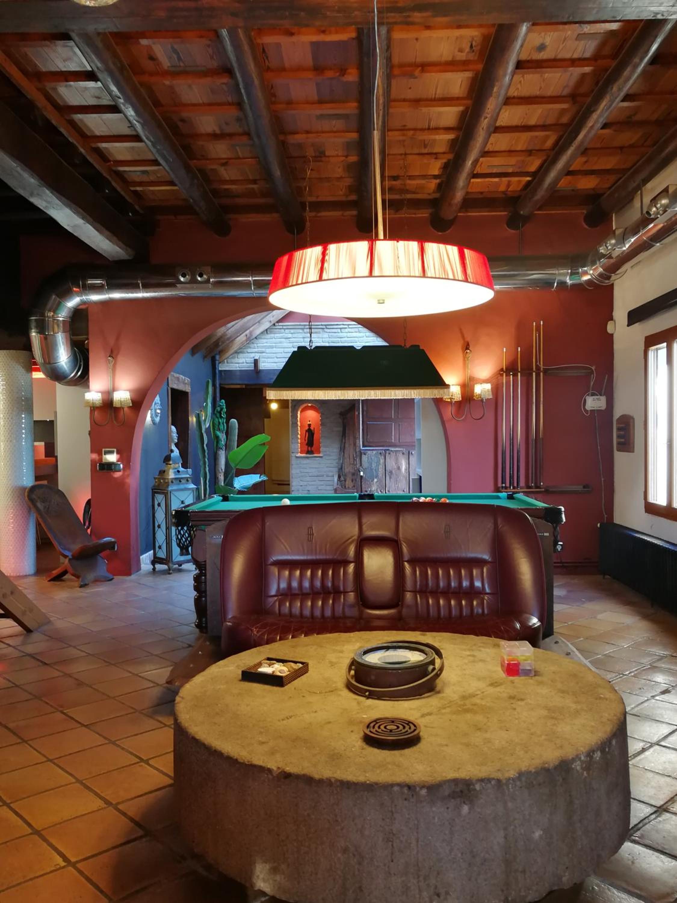 lounge