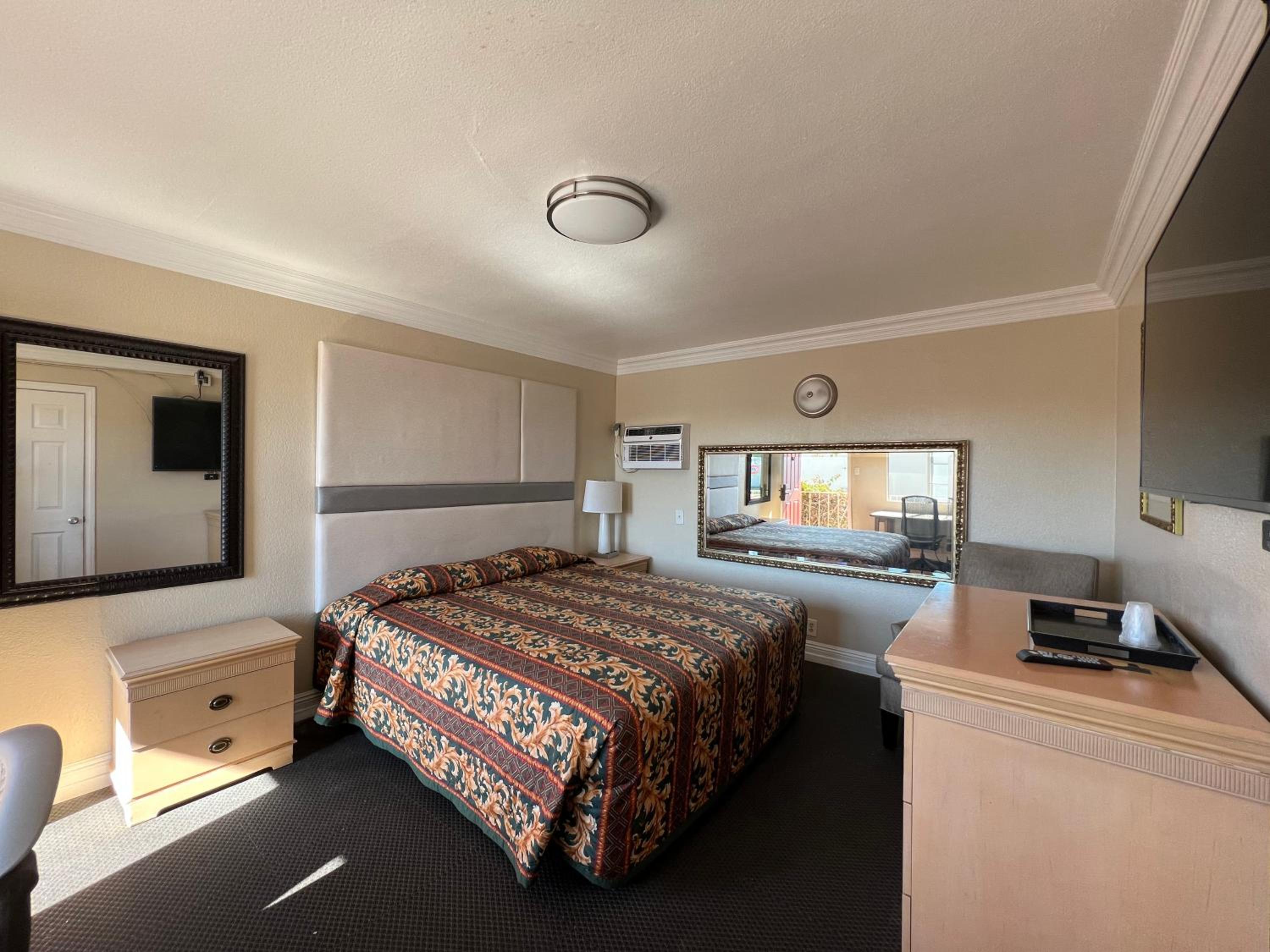 Flamingo Motel Oxnard