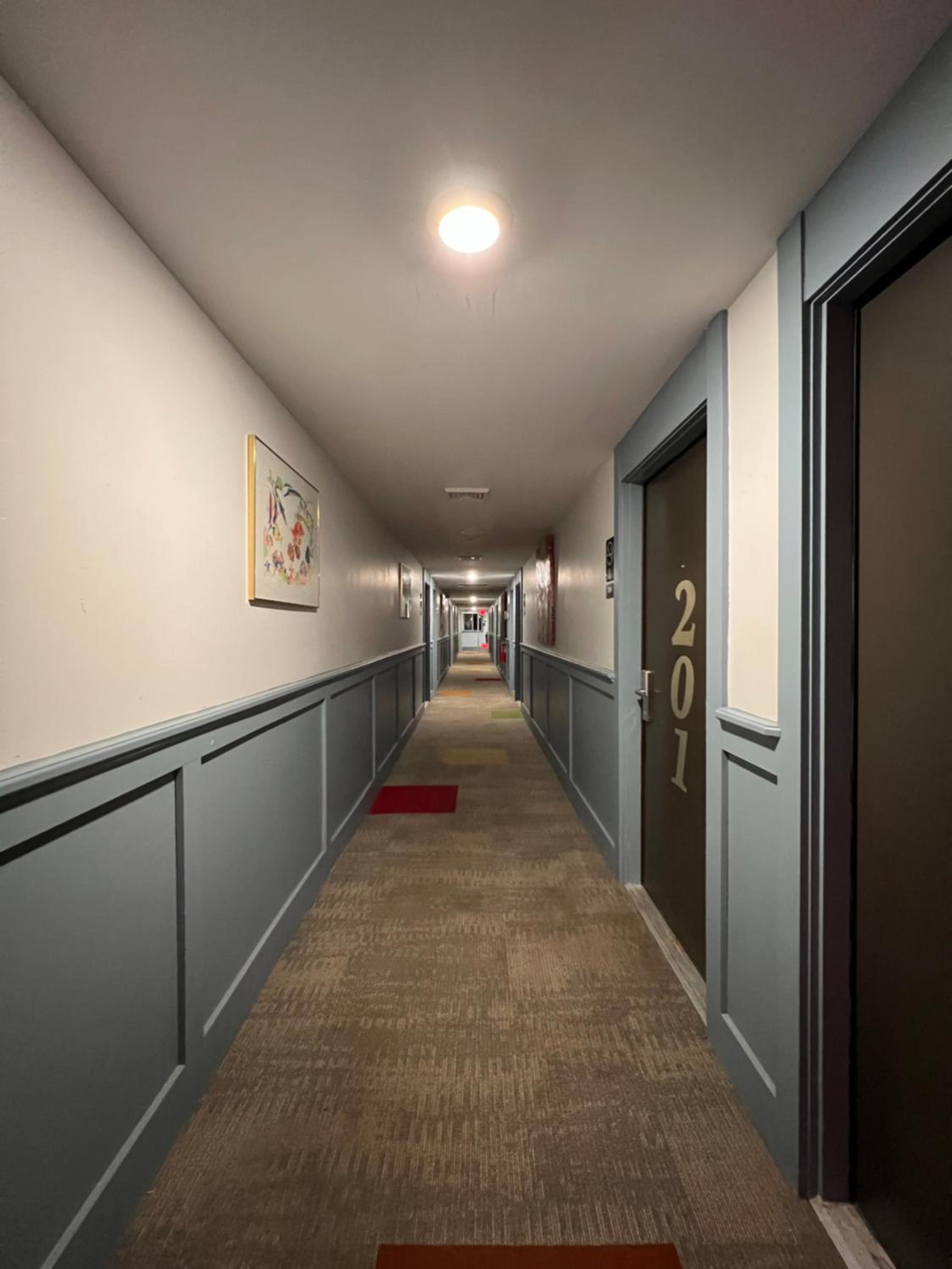 Chateau Suites - Property Image 5