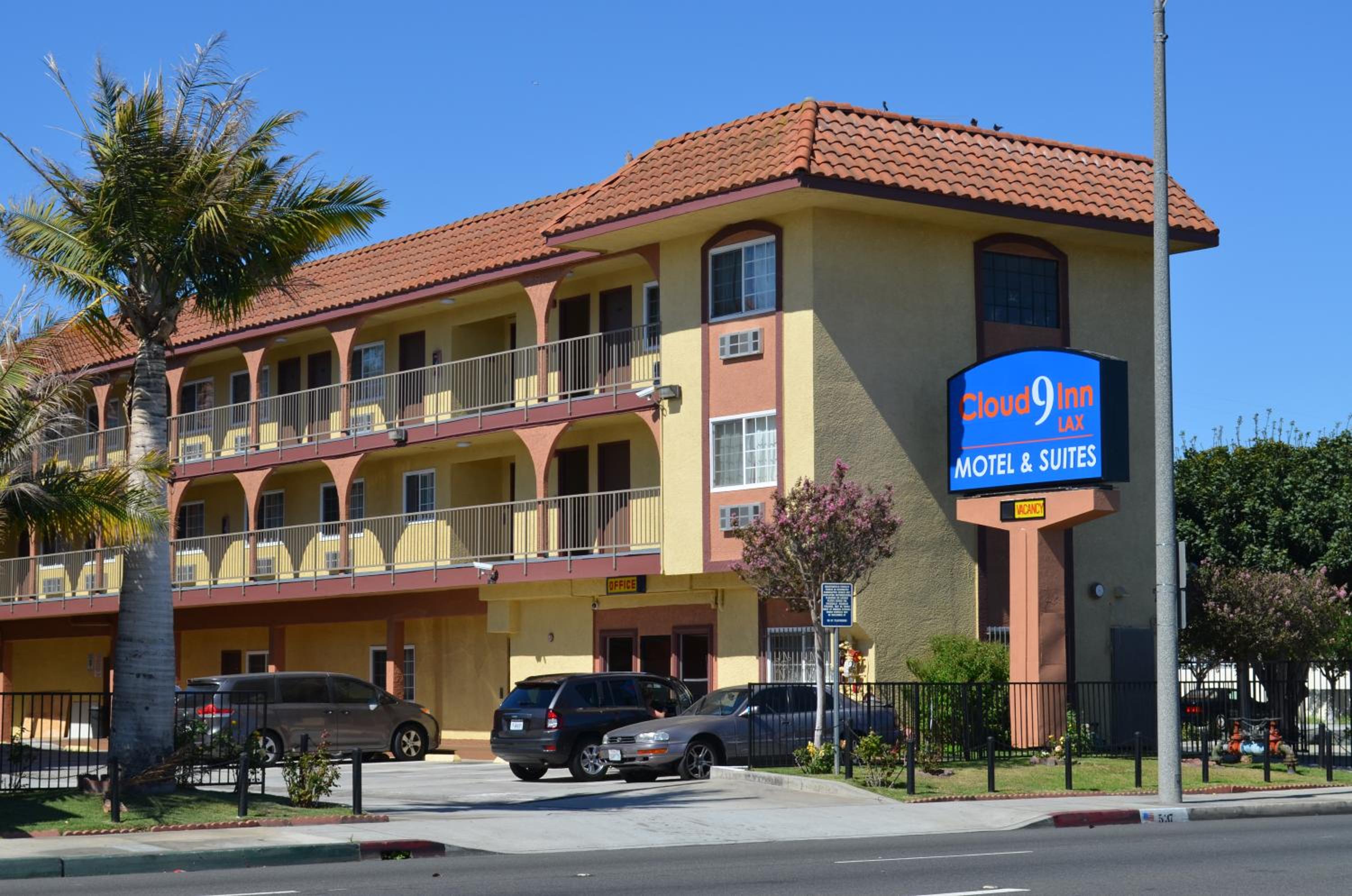 Cloud 9 Inn LAX — exterior view, Inglewood, us
