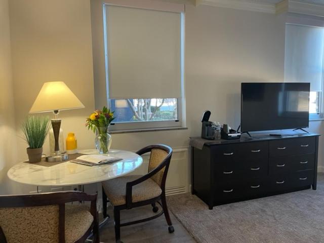 Bartlesville Vacations - Hotel Phillips - Property Image 22