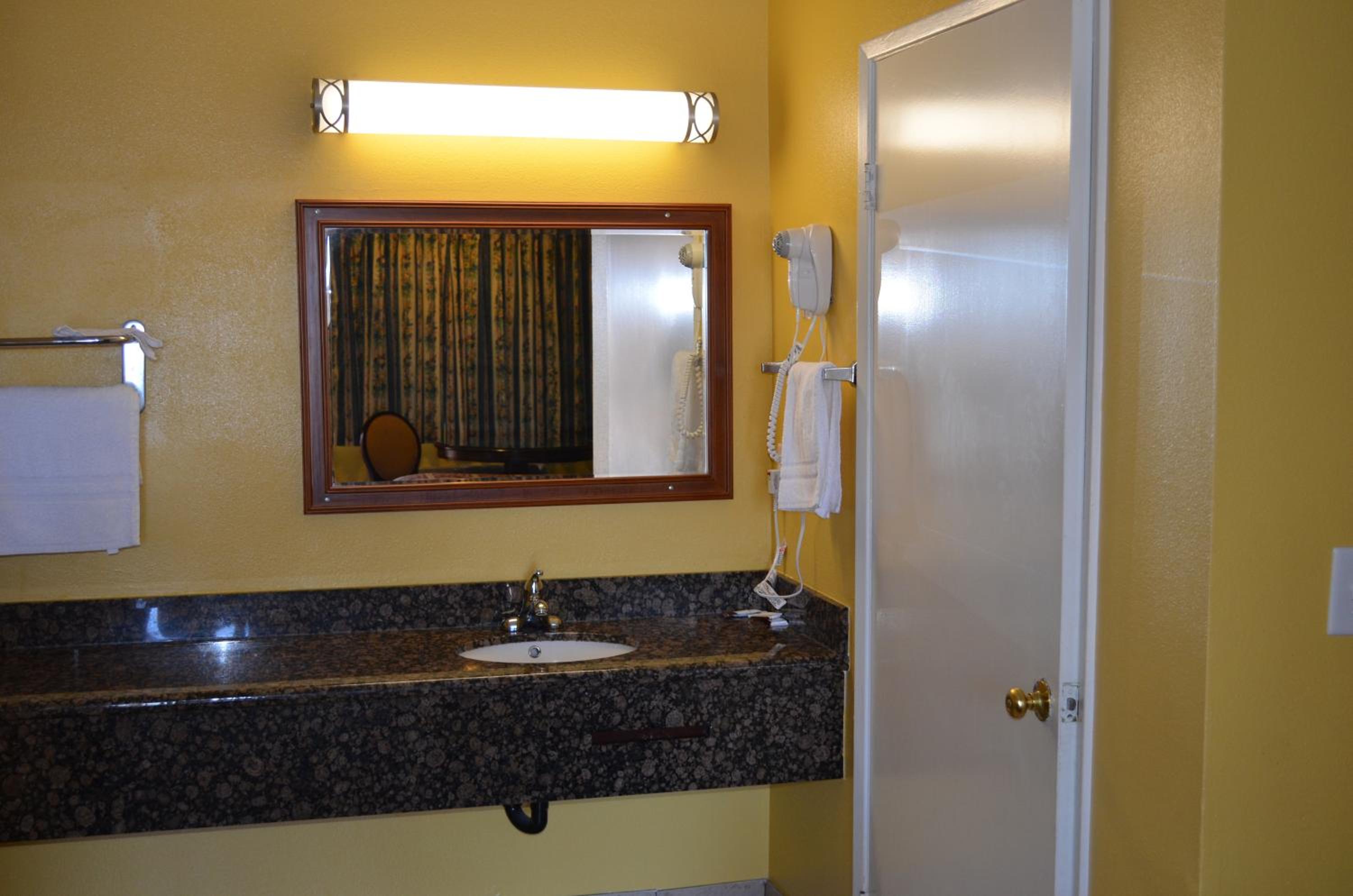 Cloud 9 Inn LAX