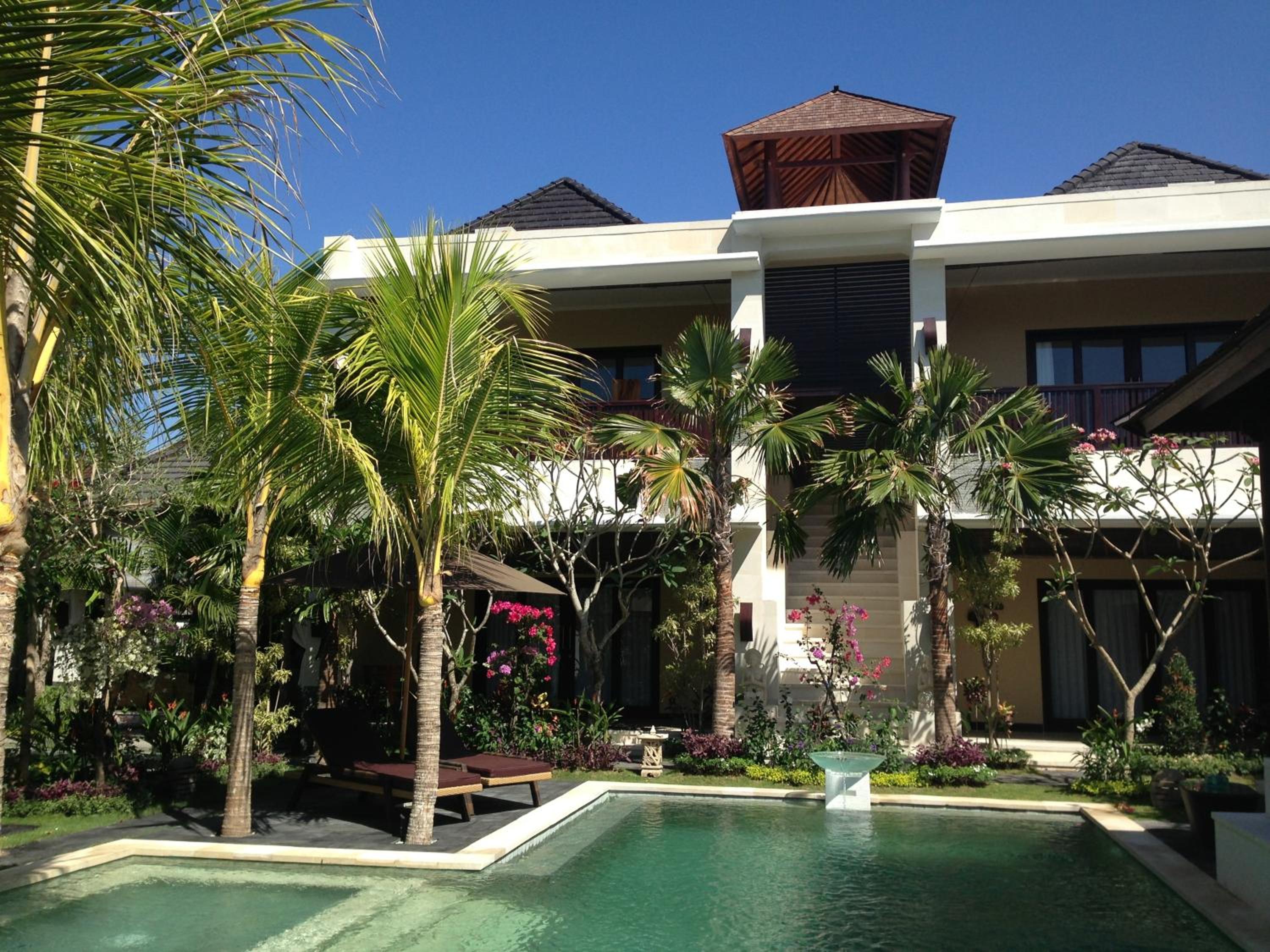 Hotel Nike Villas - Image 1