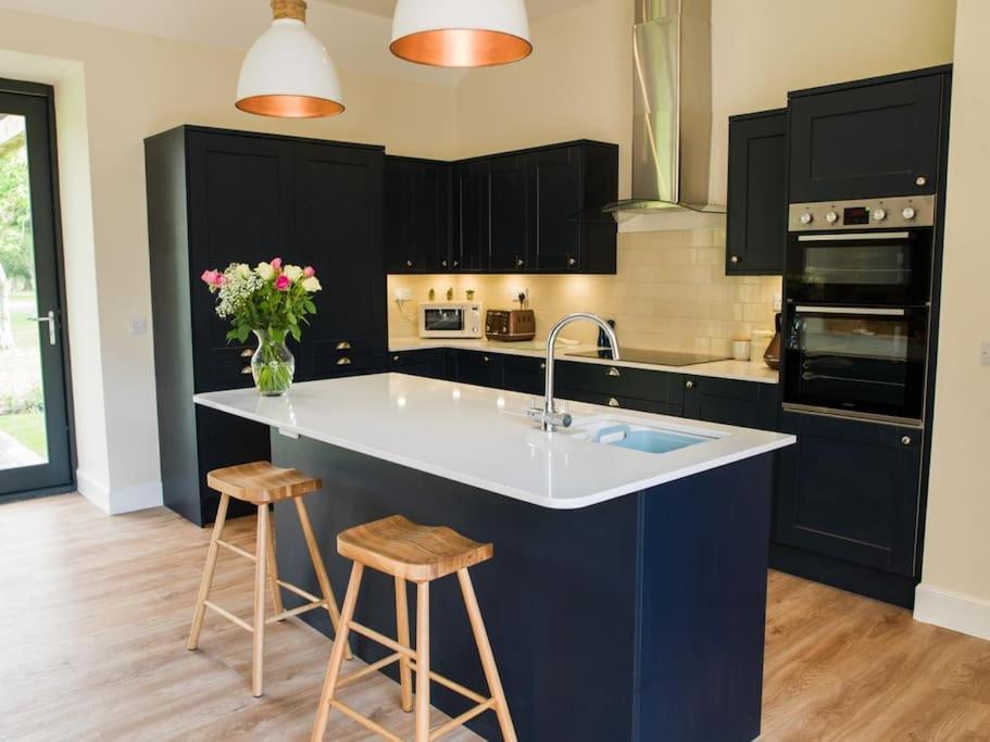 Stunning Edinburgh 1820s stables converted house view 2