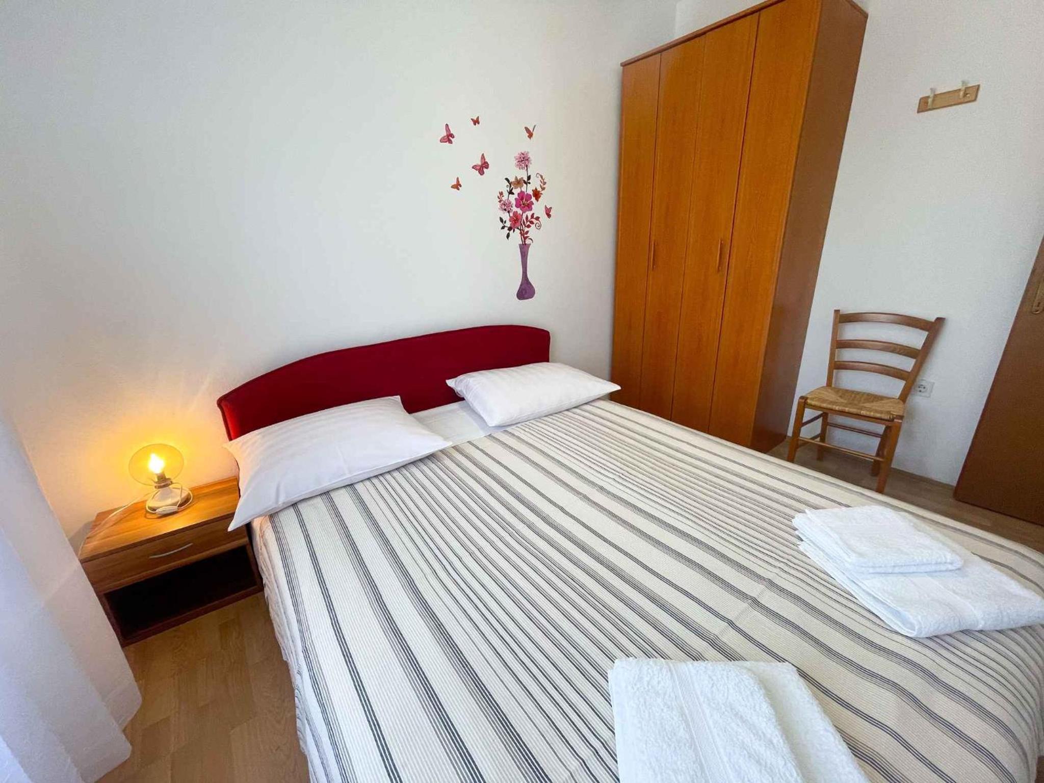 Apartments in Jadranovo 42073 view 4