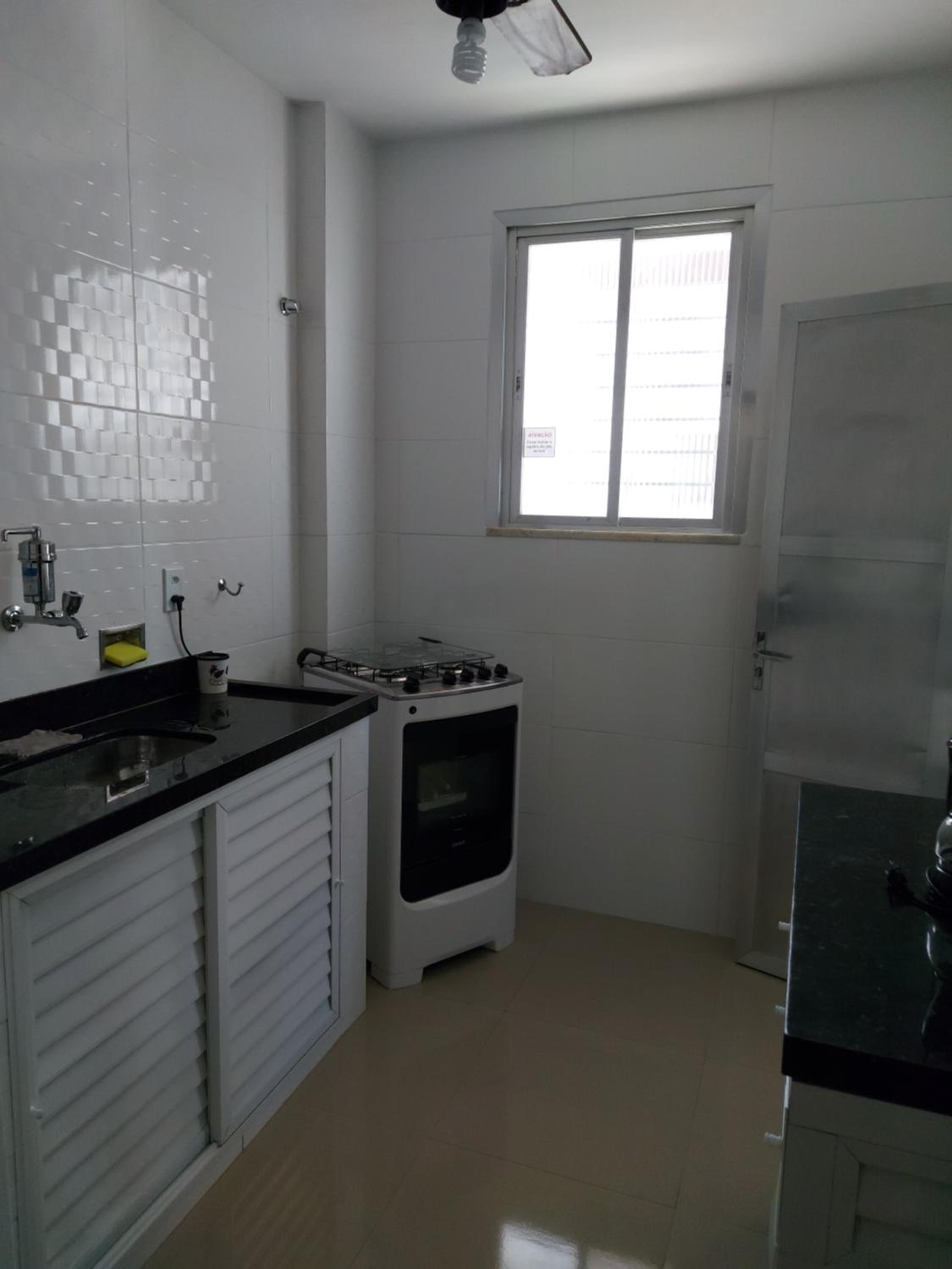 Apartamento com vista para praia do Forte em Cabo Frio