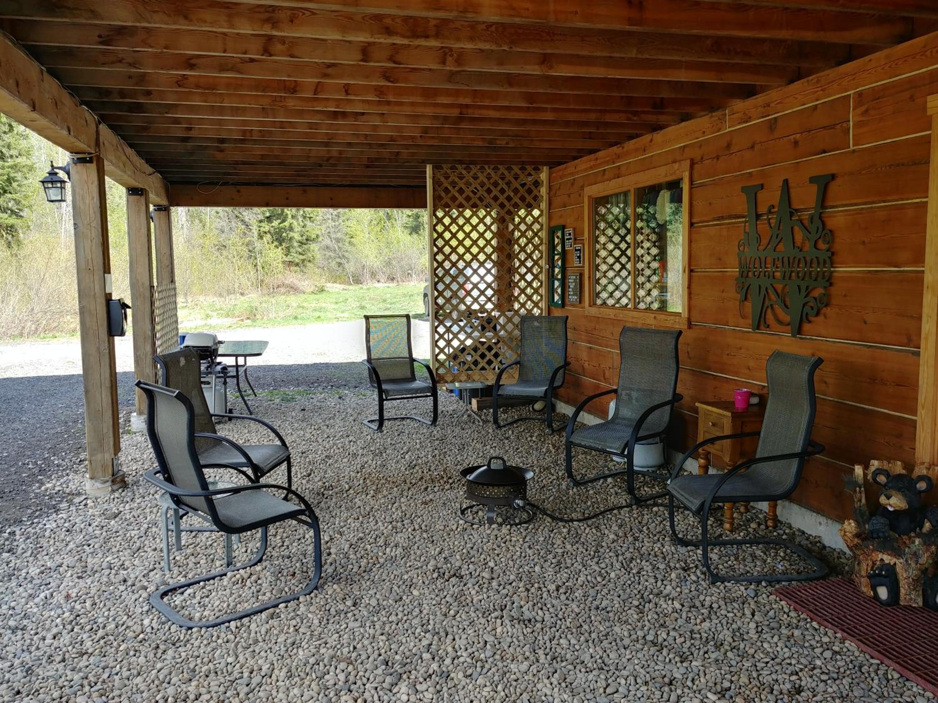 Wolfwood Guest Ranch