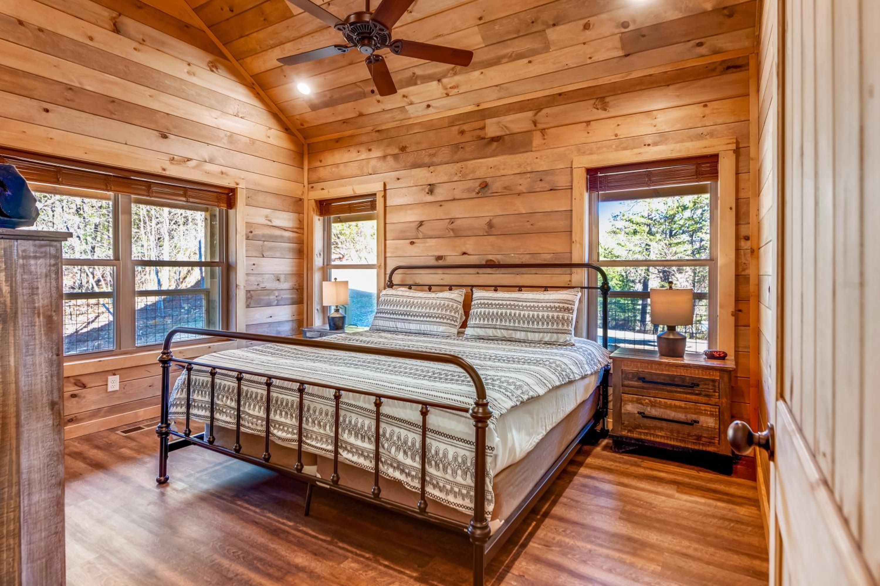 Mountain JERNE cabin