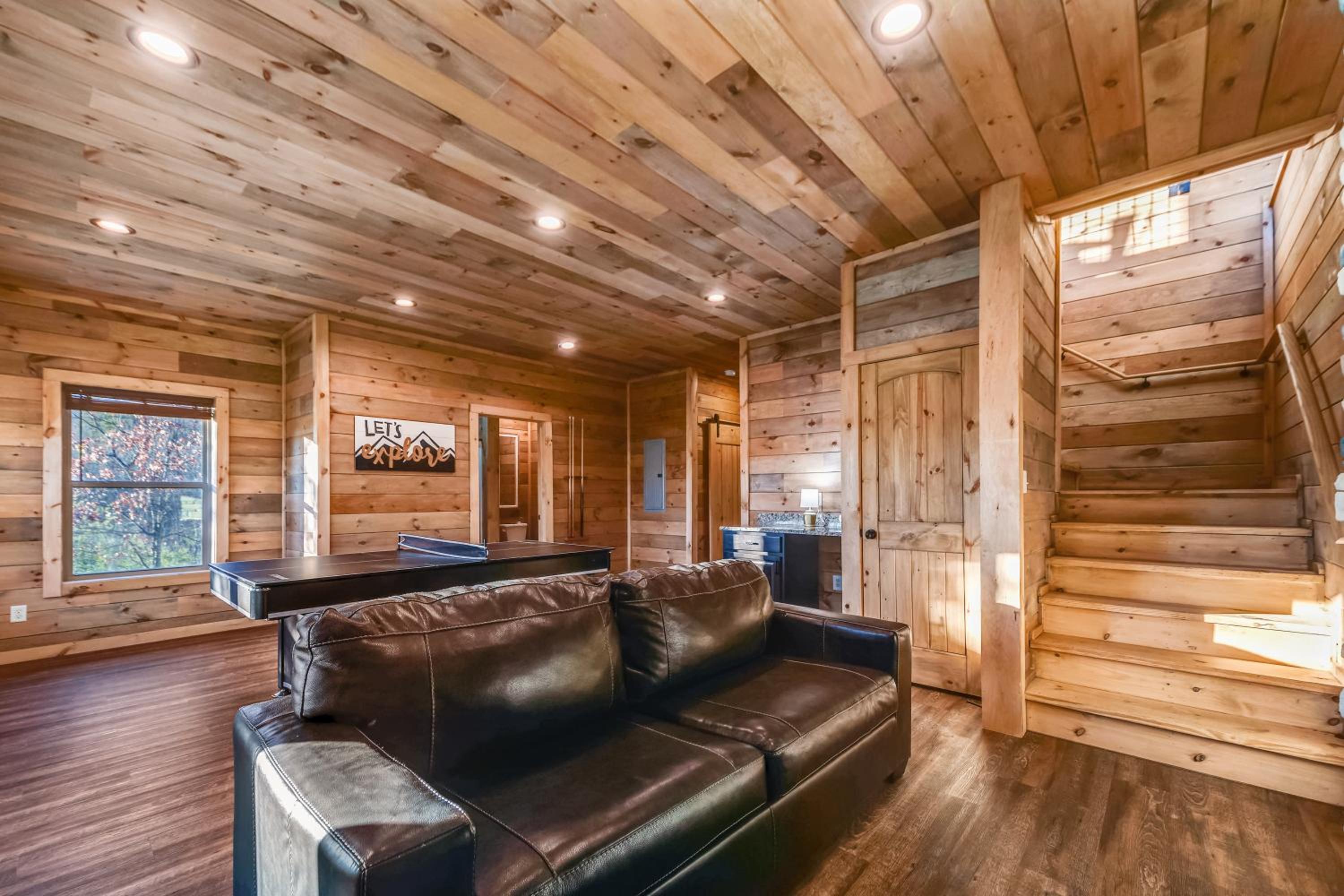 Mountain JERNE cabin