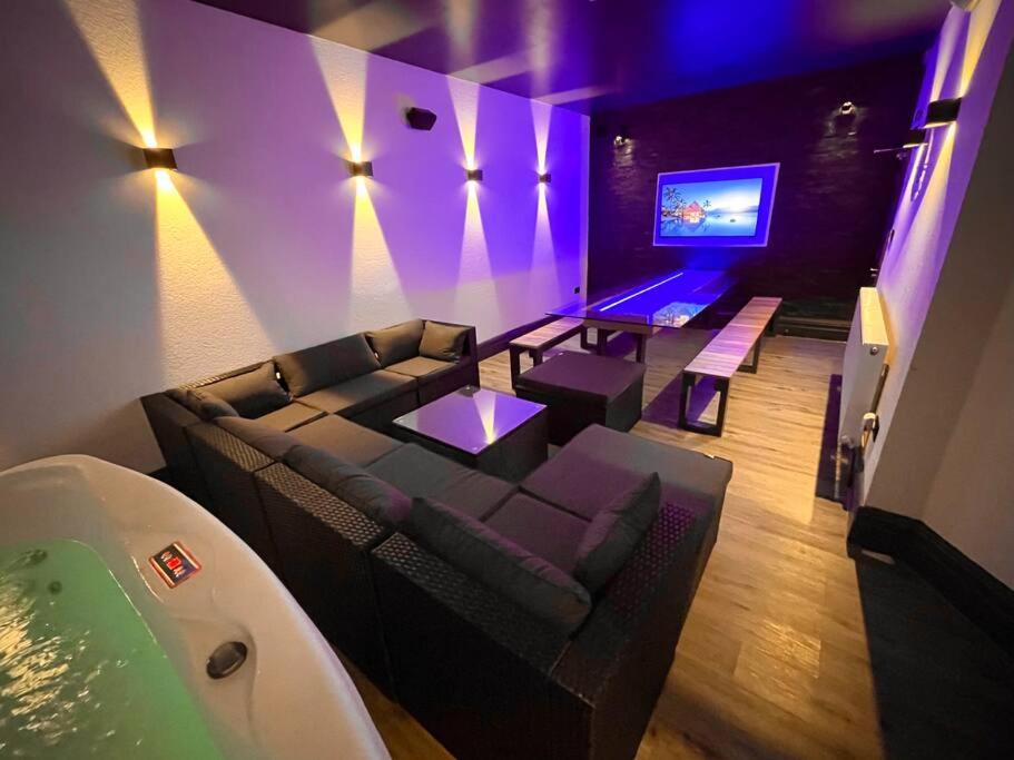 Hotel Saltrock luxury apartment - Image 1