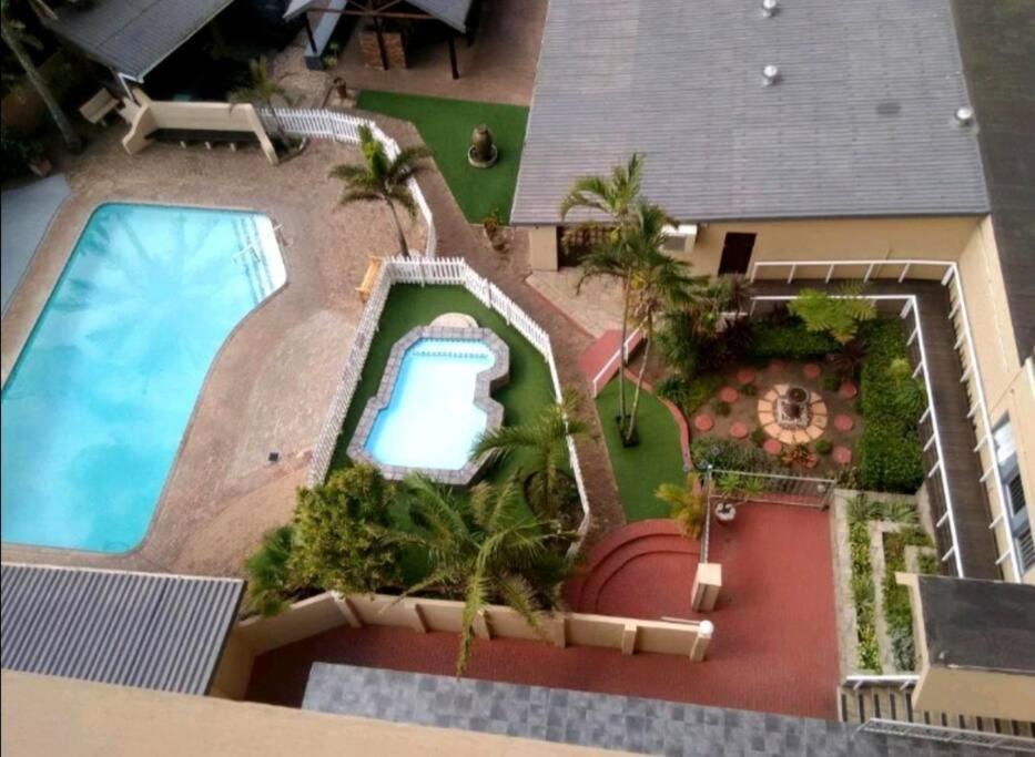 Santana 904 beachfront apartment. Beautiful sea views view 2