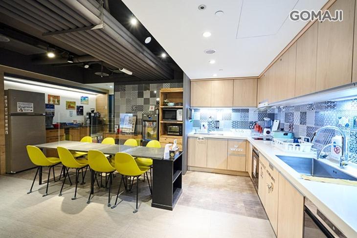Taiwan Youth Hostel & Capsule Hotel