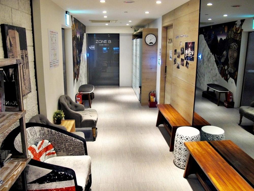 Taiwan Youth Hostel & Capsule Hotel