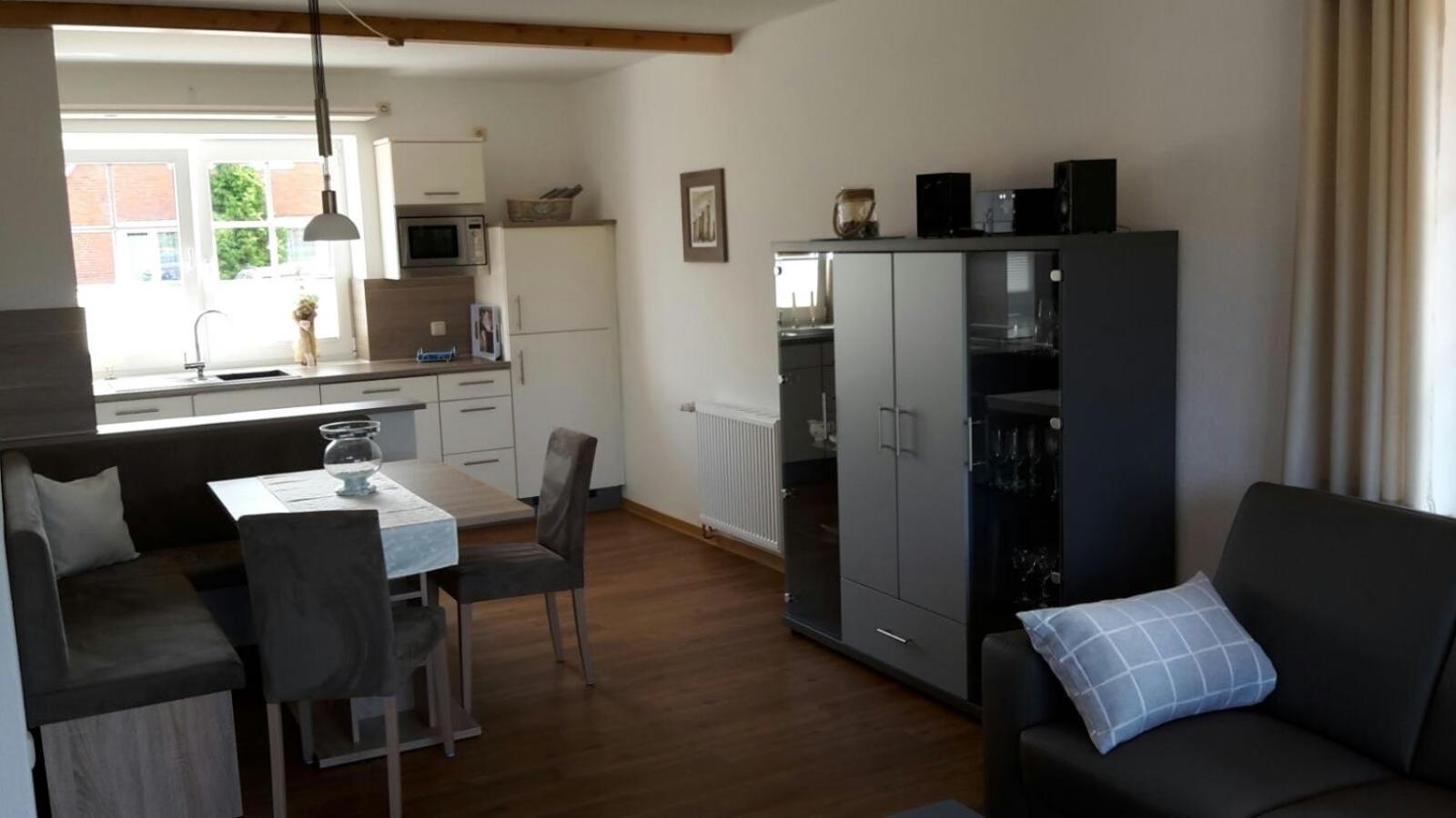 4 **** Ferienhaus Esens