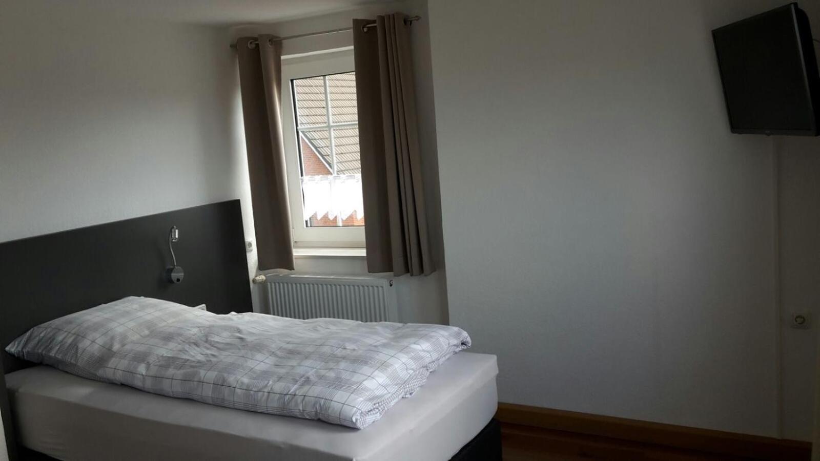 4 **** Ferienhaus Esens