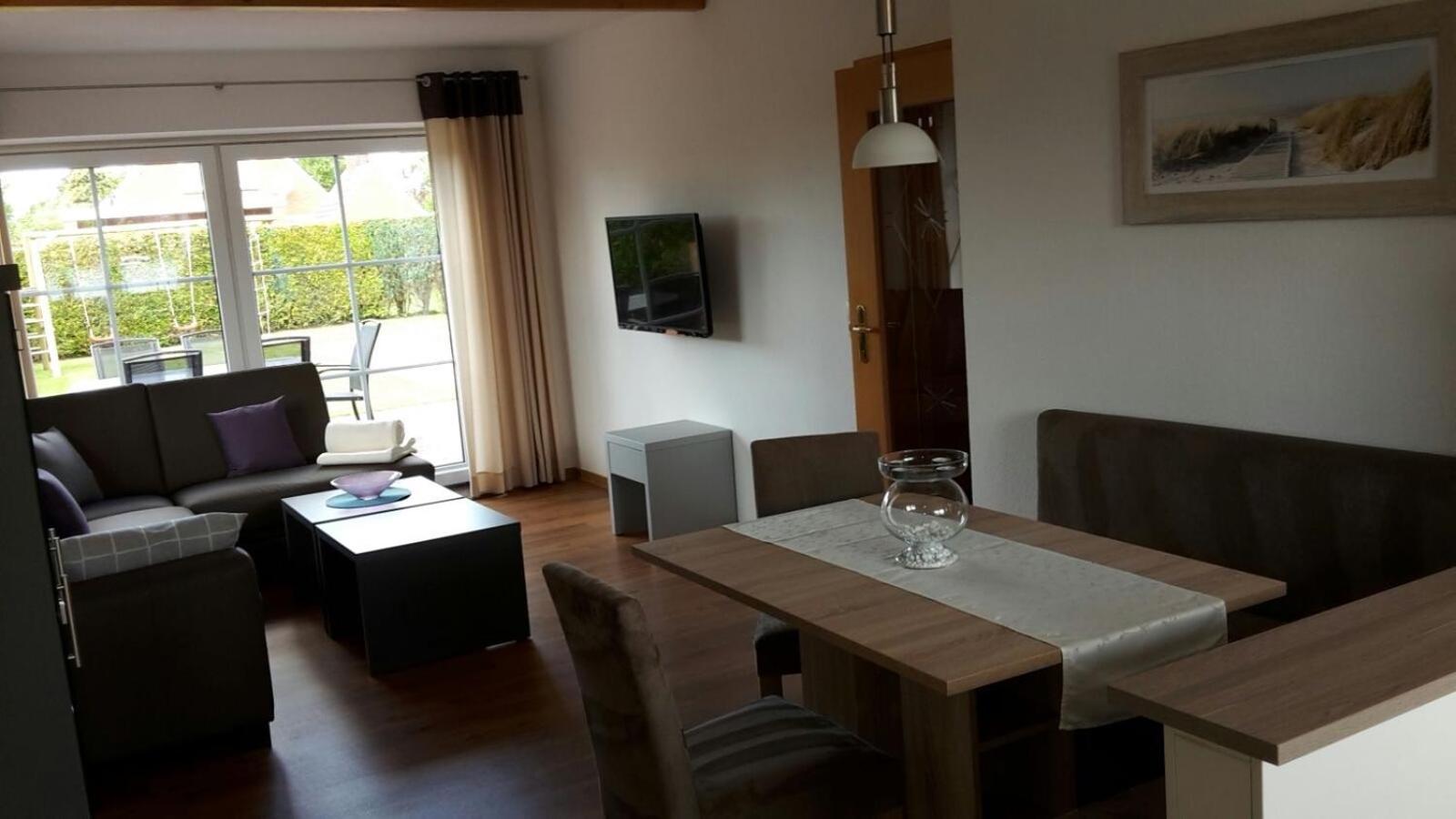 4 **** Ferienhaus Esens