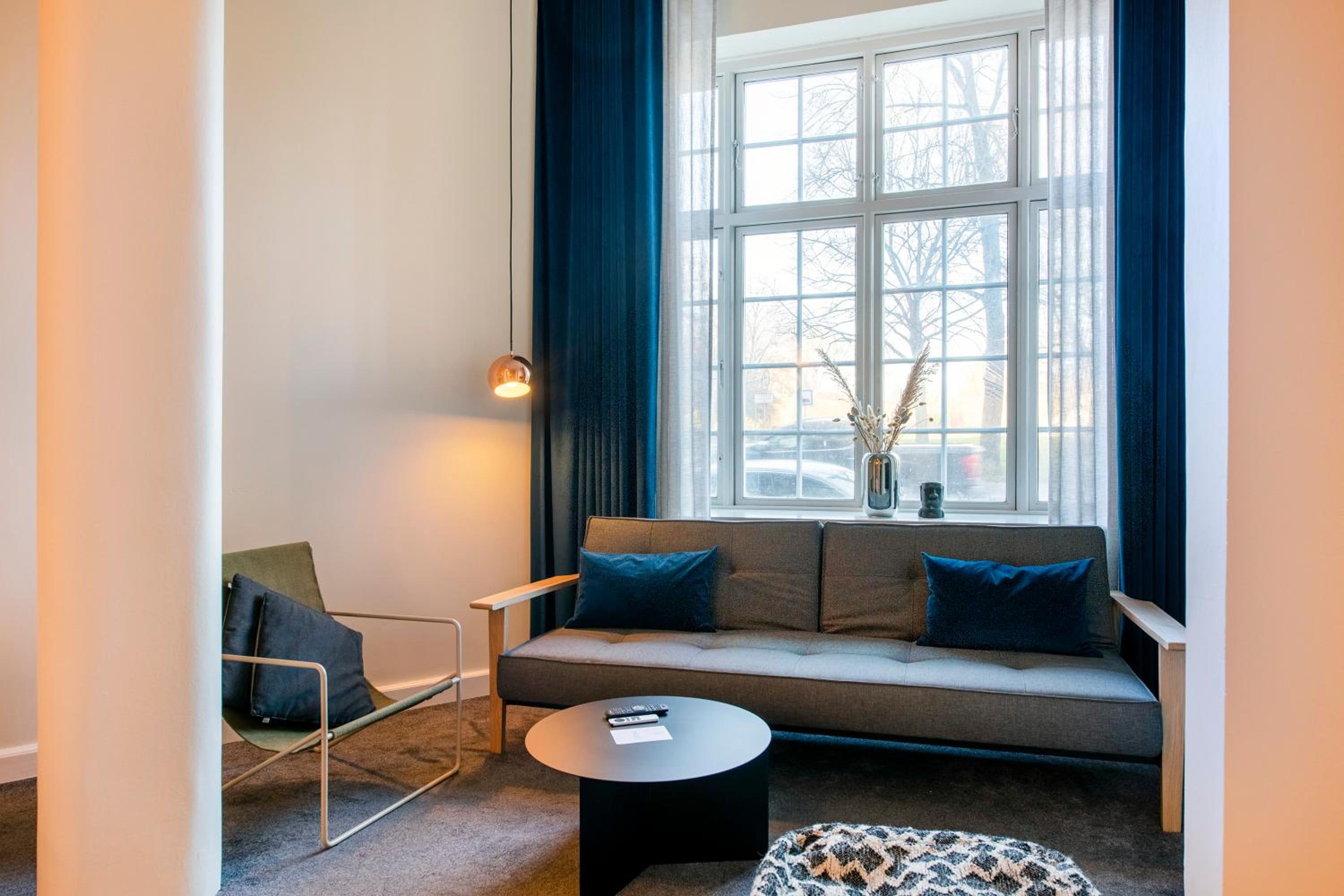 The Citadel Apartments by Daniel&Jacob's
