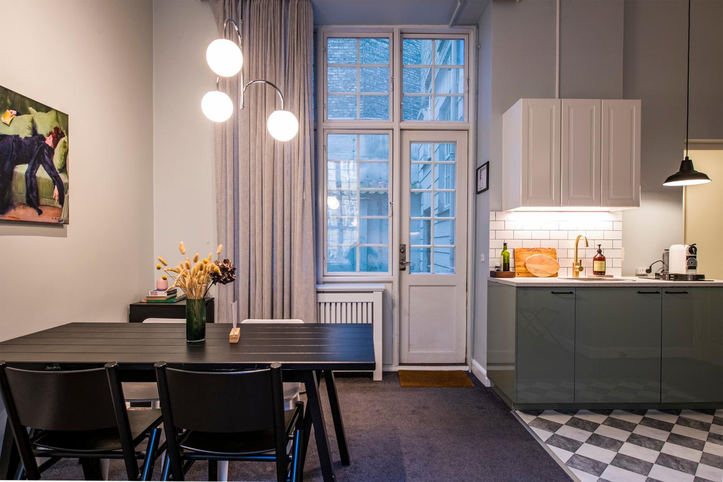 The Citadel Apartments by Daniel&Jacob's