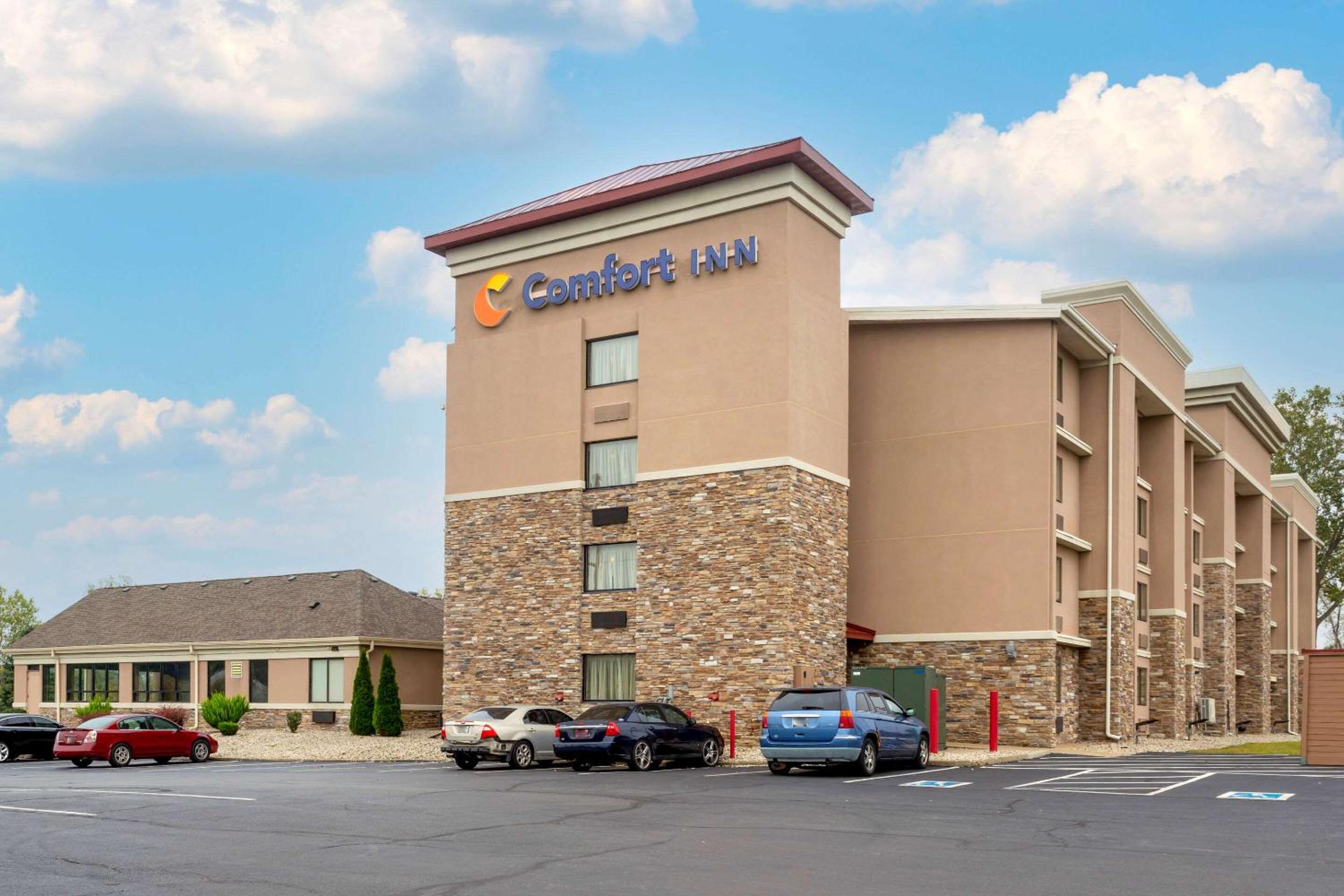 Comfort Inn Hammond I-94 view 2
