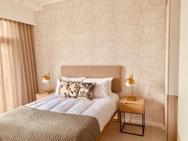 Stylish & Convenient @ Menlyn Maine 817