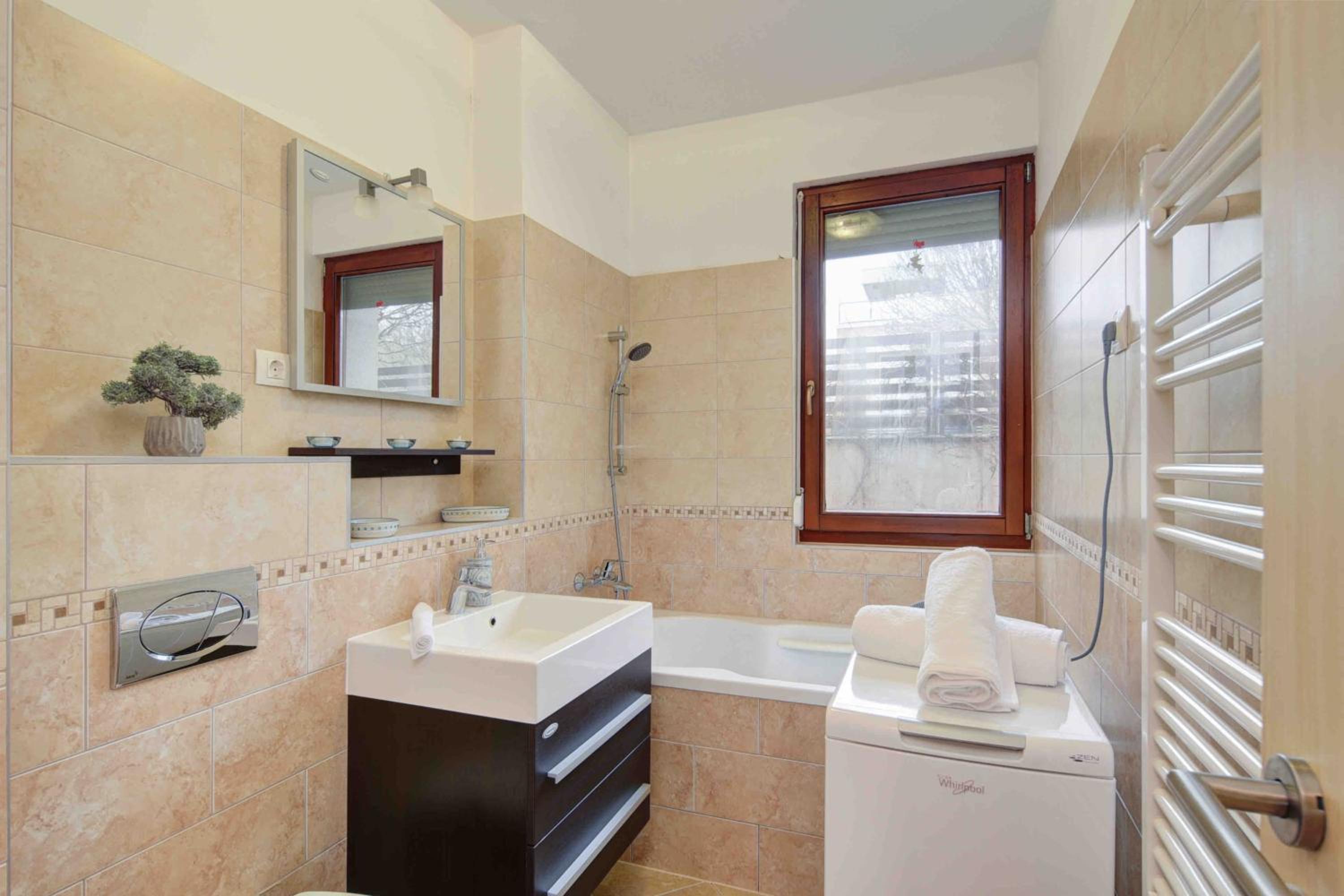 Madarhegy Apartment with garden Buda side, photo 52