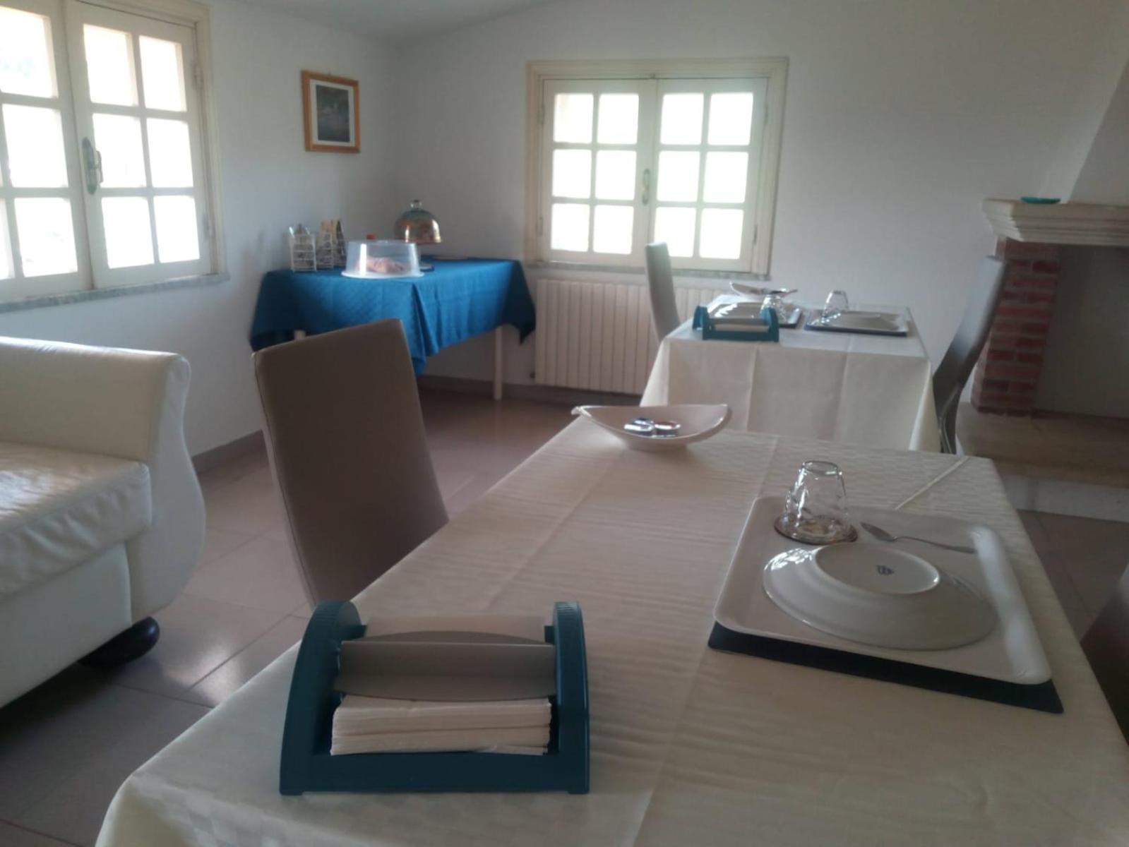 Bed & Breakfast SUITE en Rende — dining
