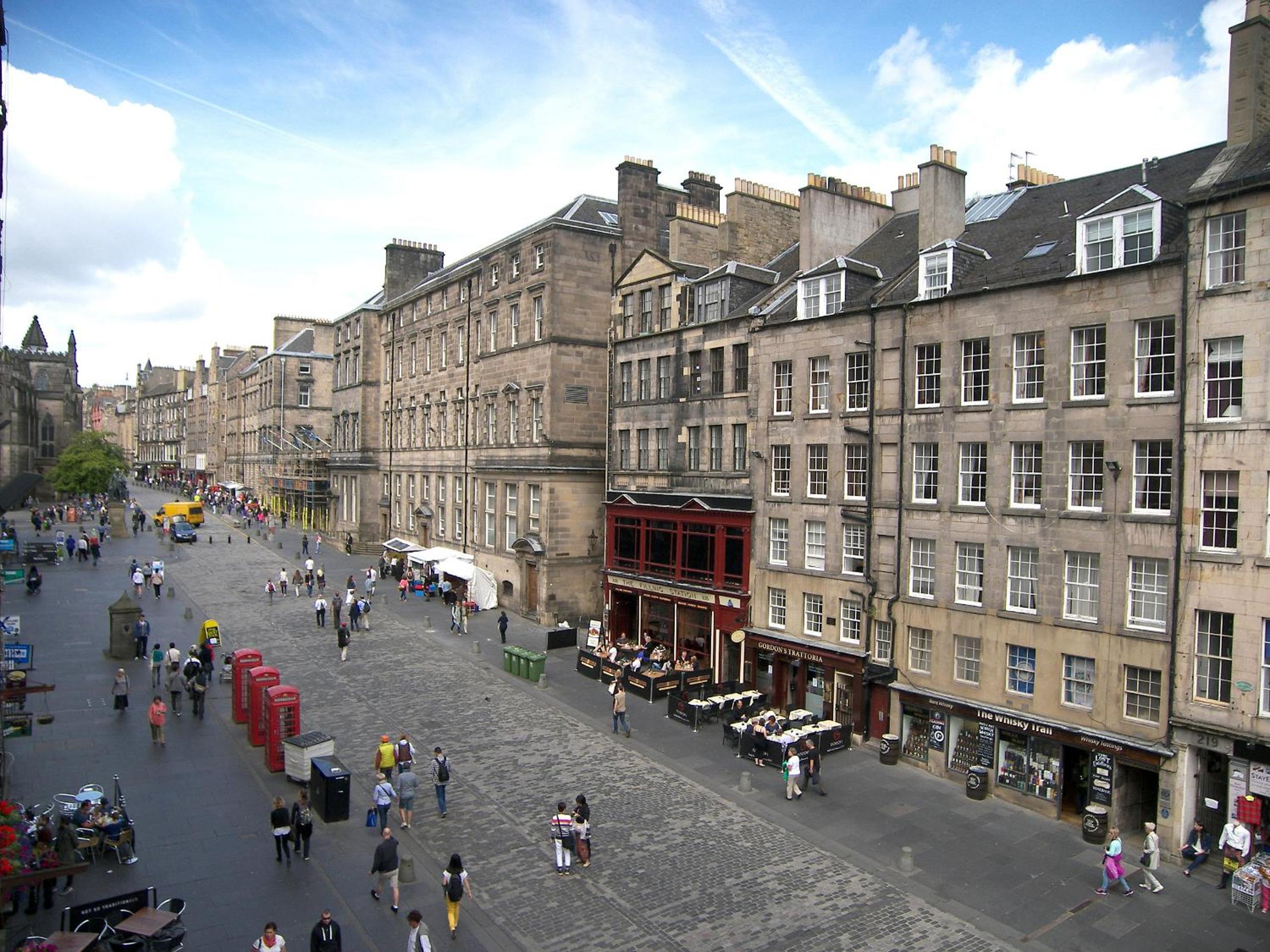 Royal Mile, Edinburgh - 2 Bedroom Apartment view 4