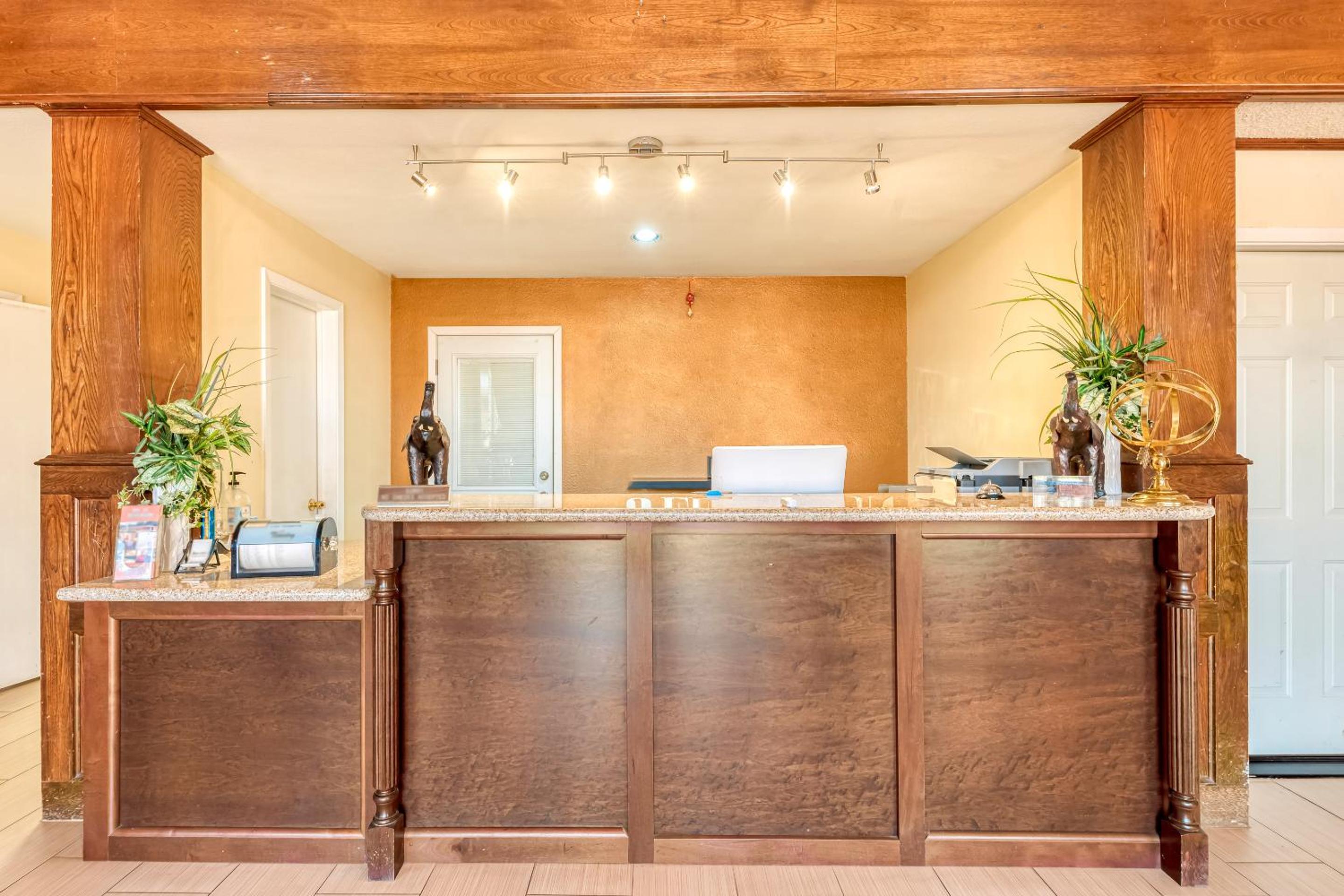 Rodeway Inn & Suites Jefferson