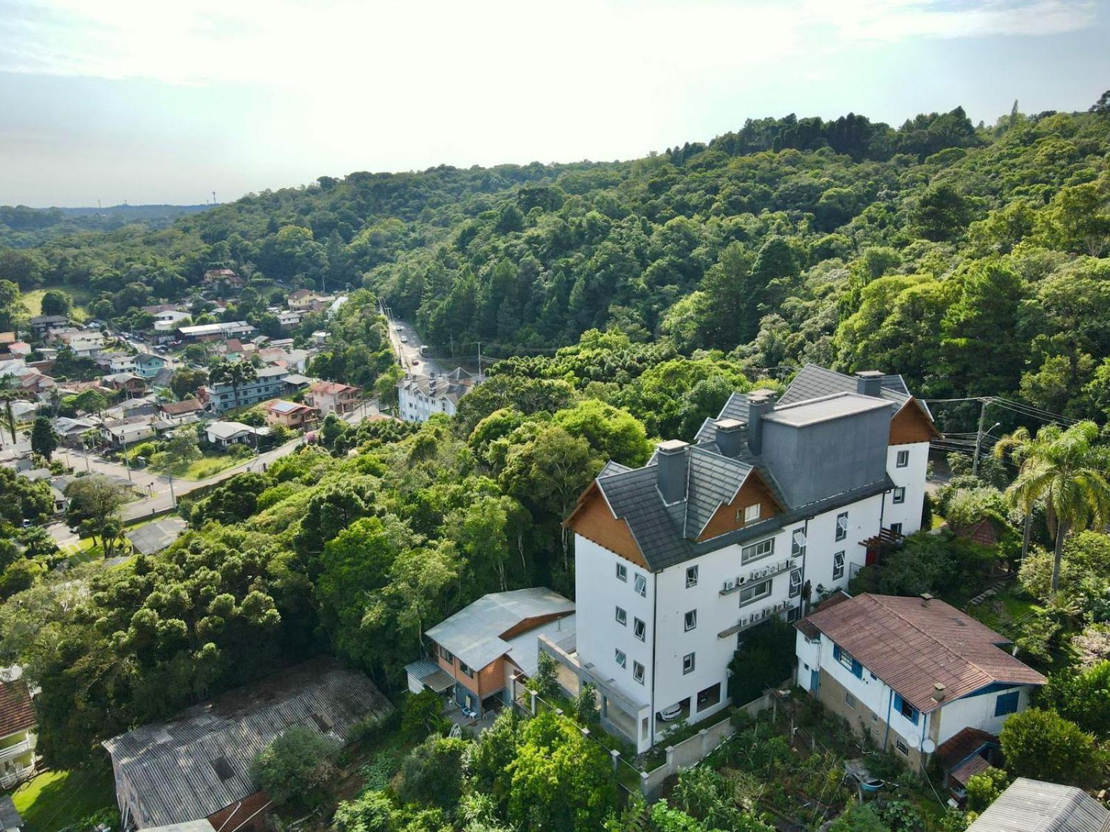 Apartamento 5 pessoas em gramado