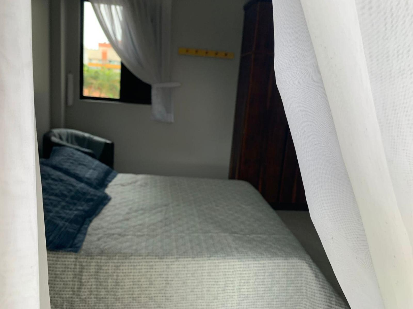 Lindo apartamento na praia de Mariscal Pé na areia