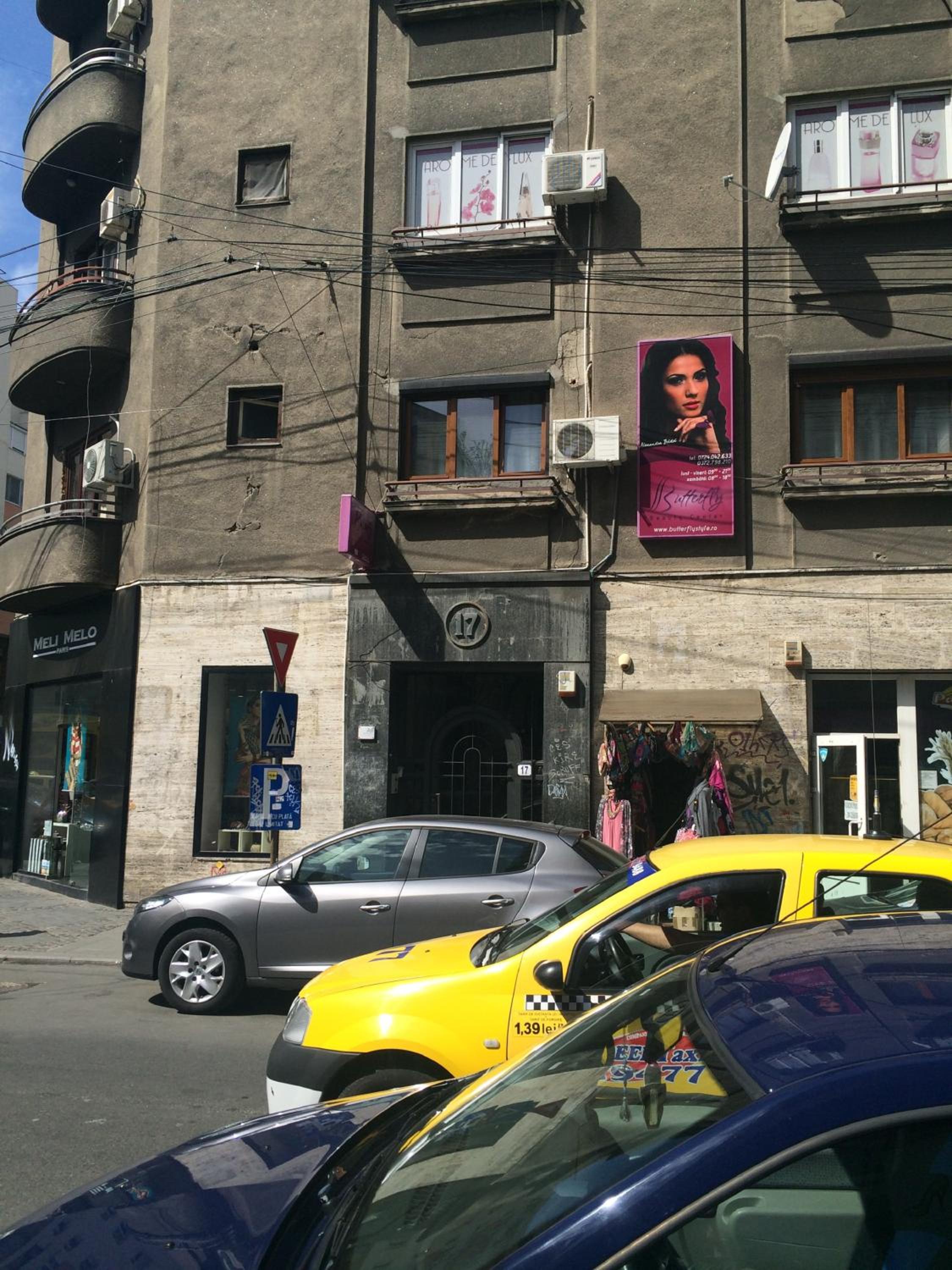 Casa Mendeleev Apartments