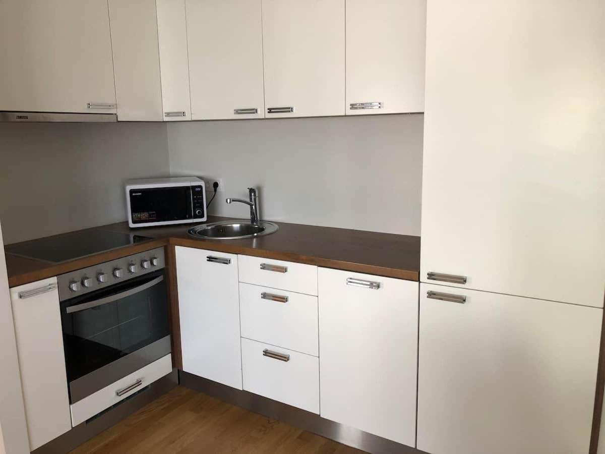 Modern one bedroom flat with sunset views, self check-in view 4