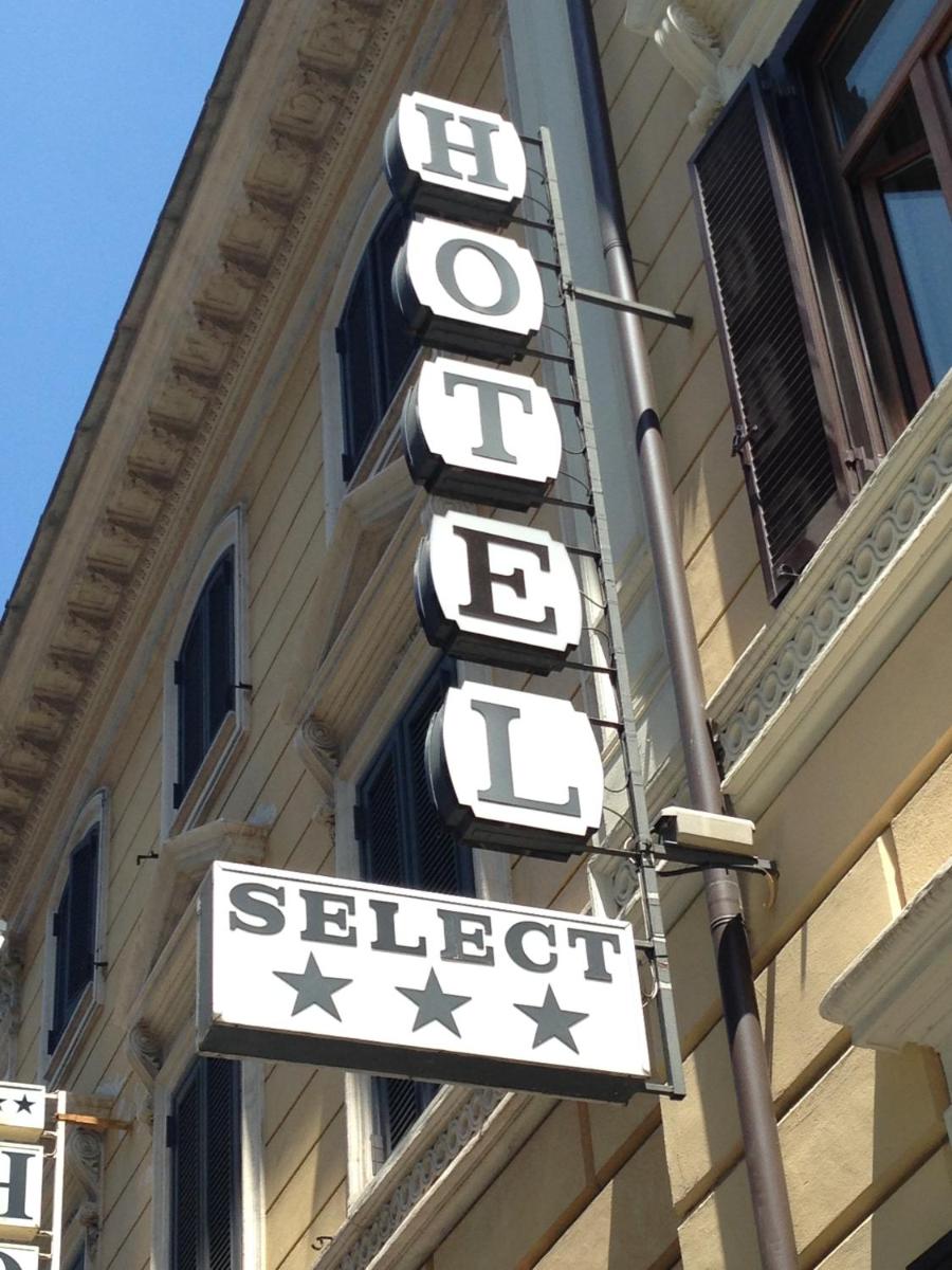 Hotel Select Garden photo 2