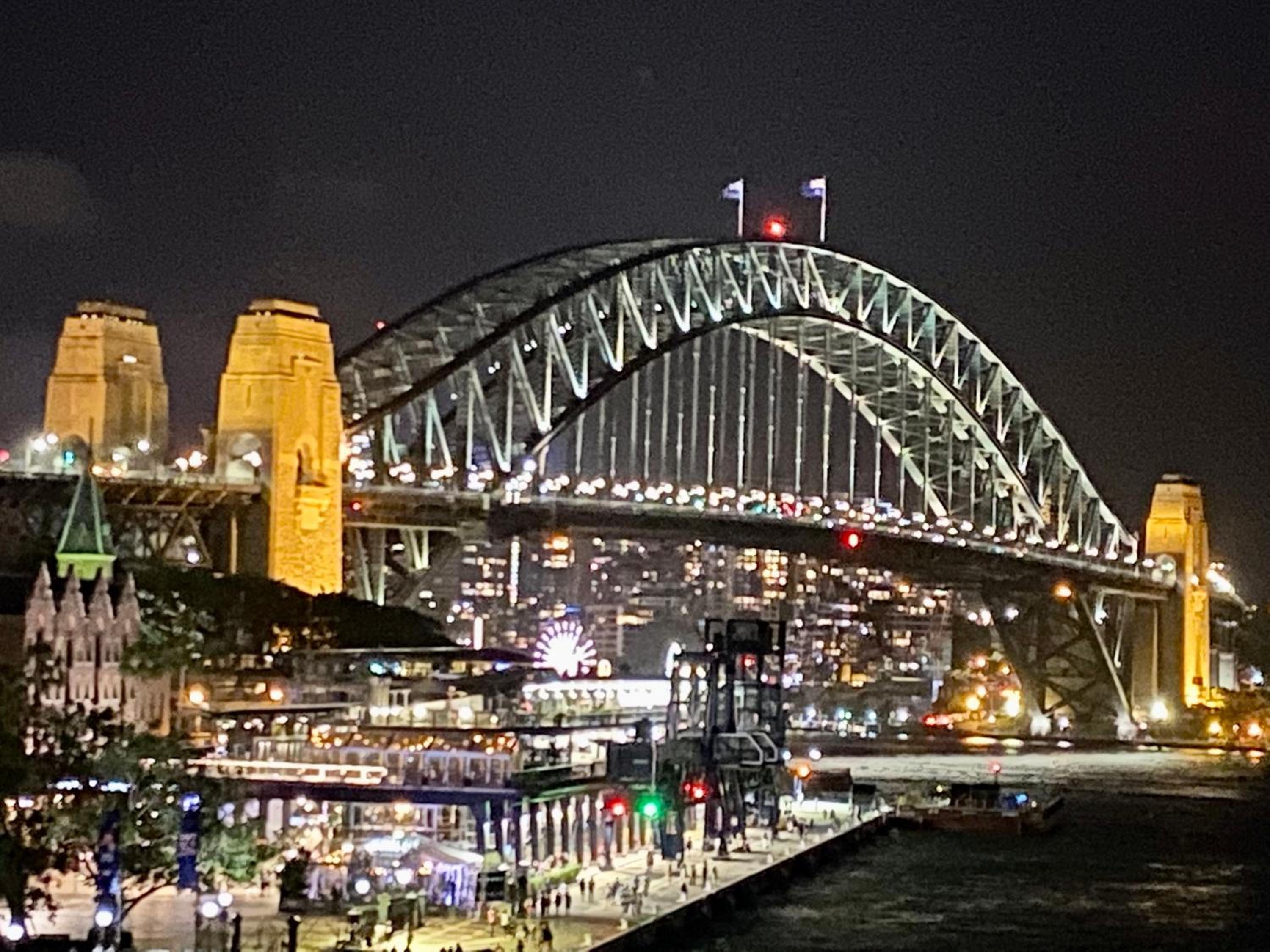 VIVID Sydney catch ferry from Manly to see best view of light show