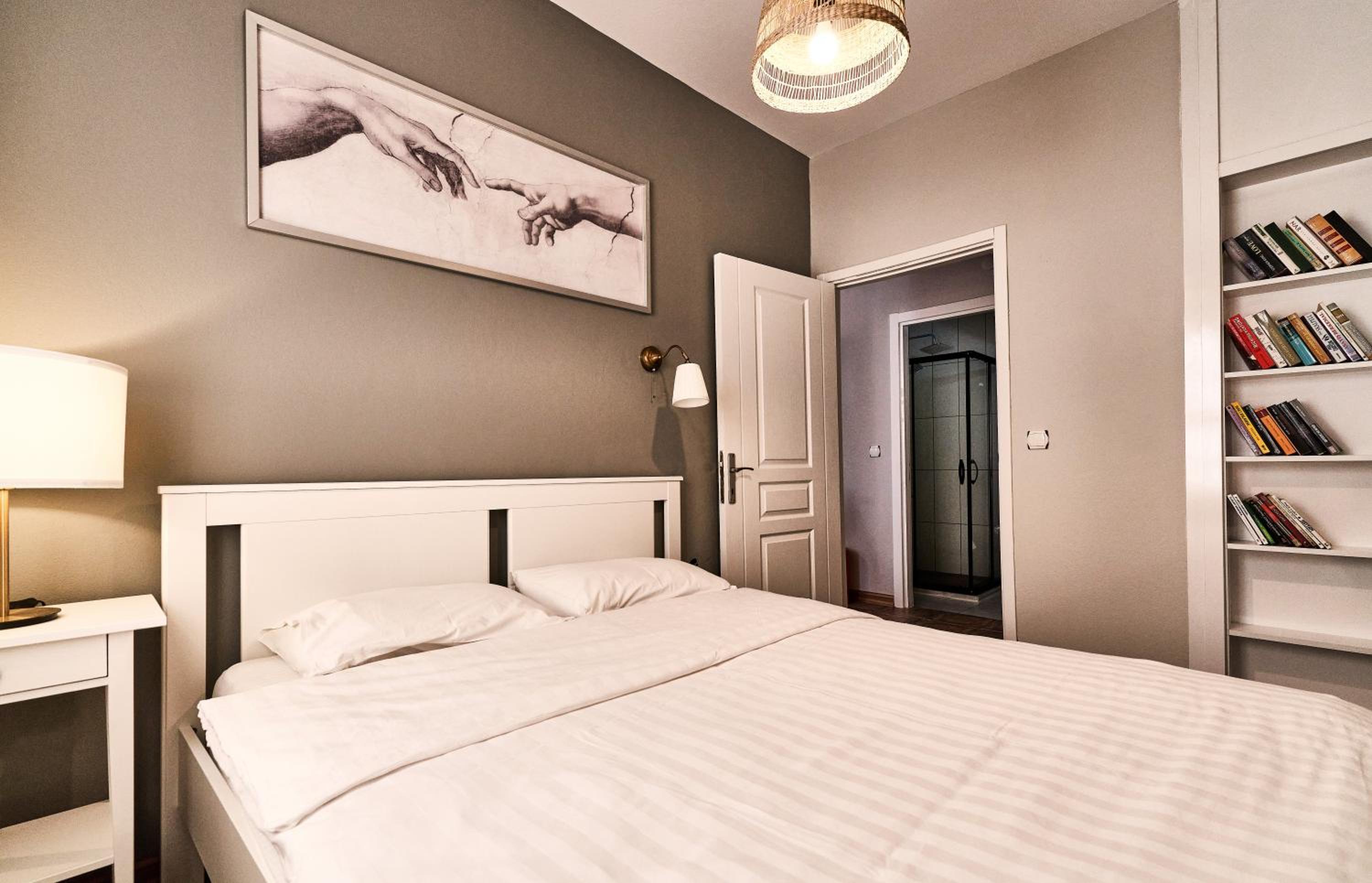 Cicerone Apart - Image 10