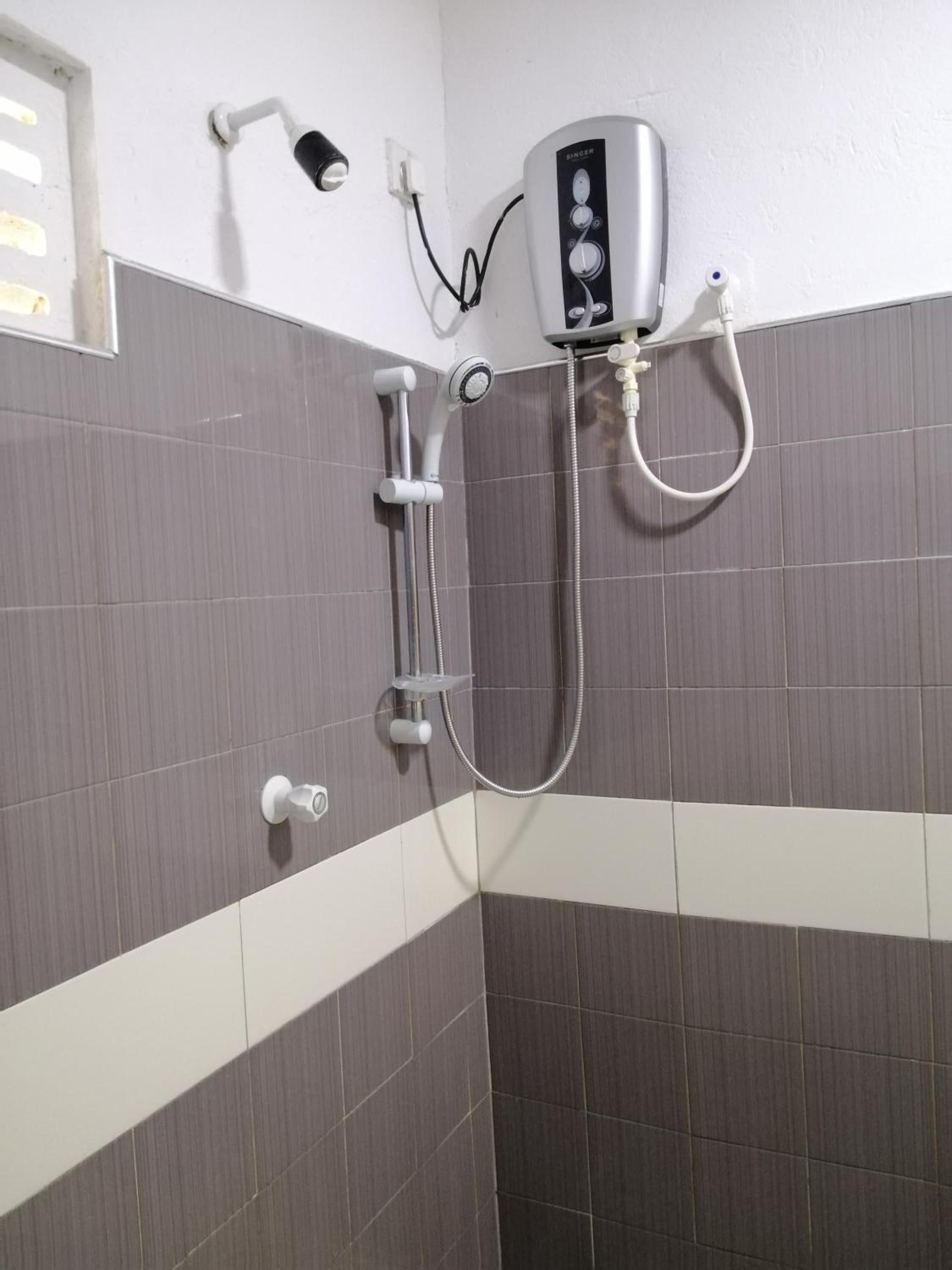 Fairview Dill homestay