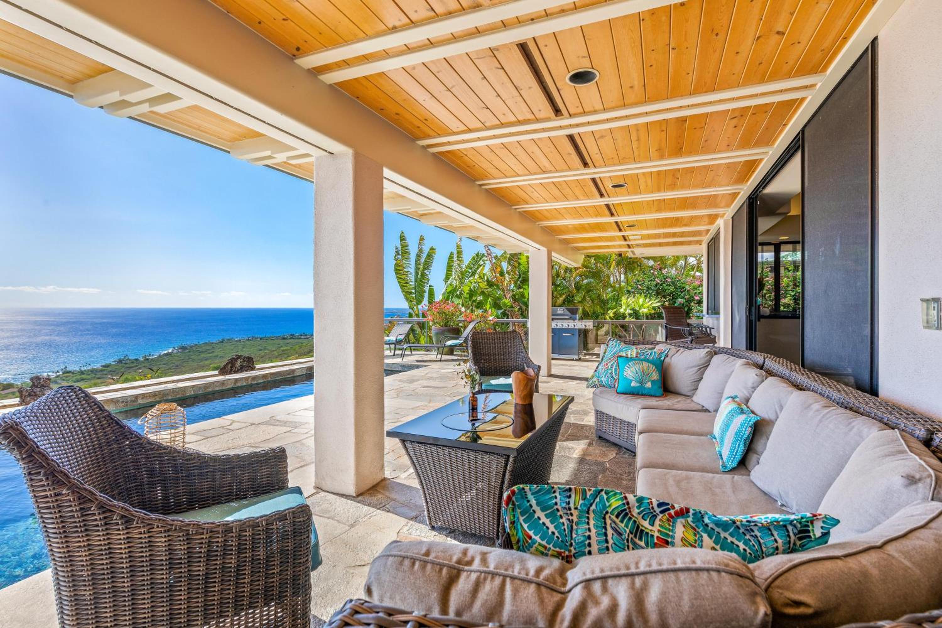 Waterfall House - Hawaii