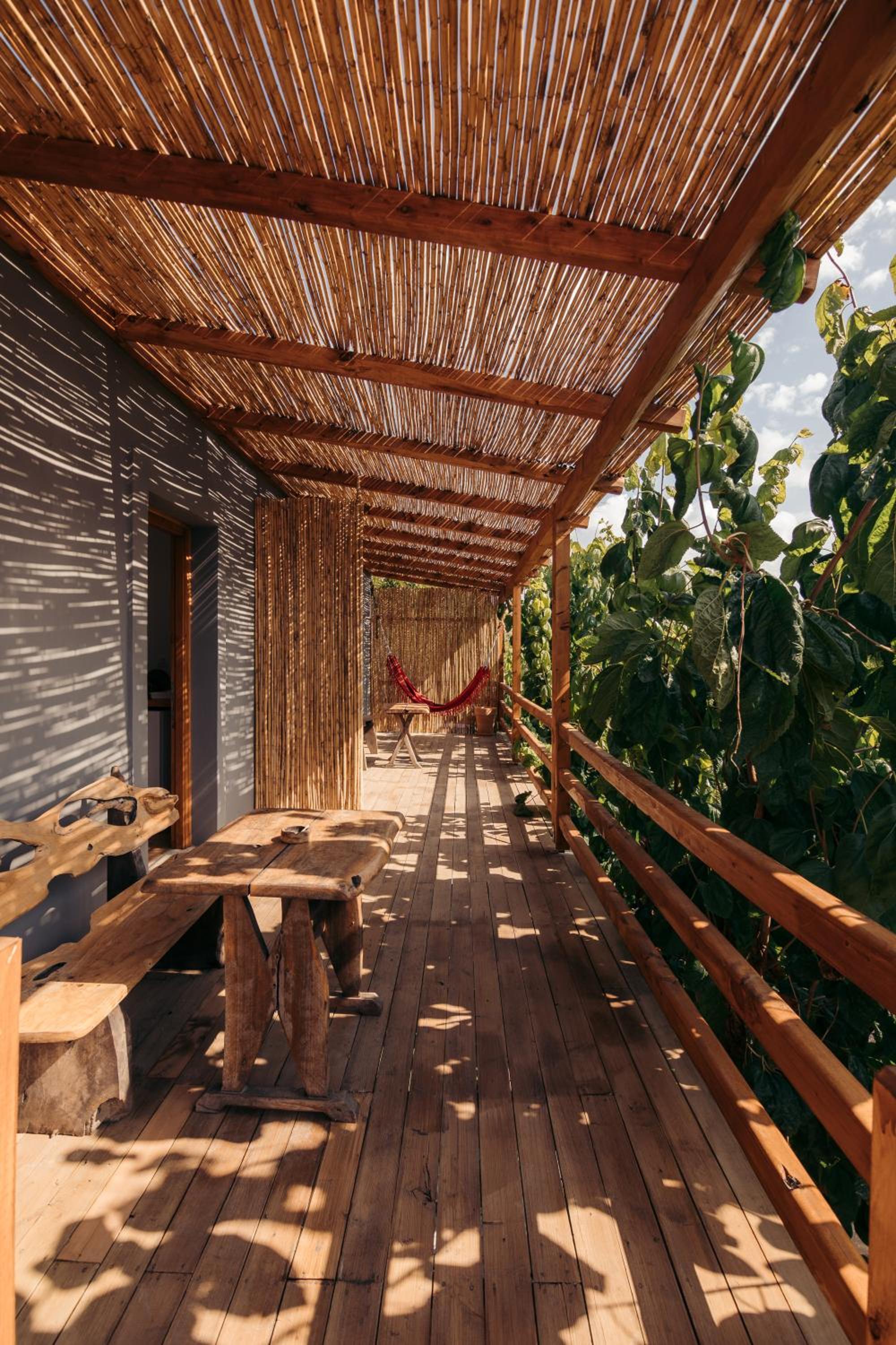 balcony