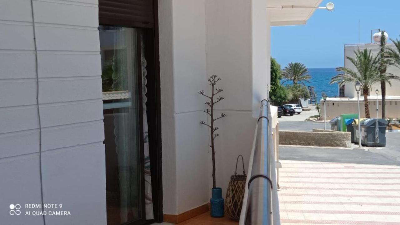 LA PITA- Terraza con vistas al mar & parking, a 1 min de la playa view 4