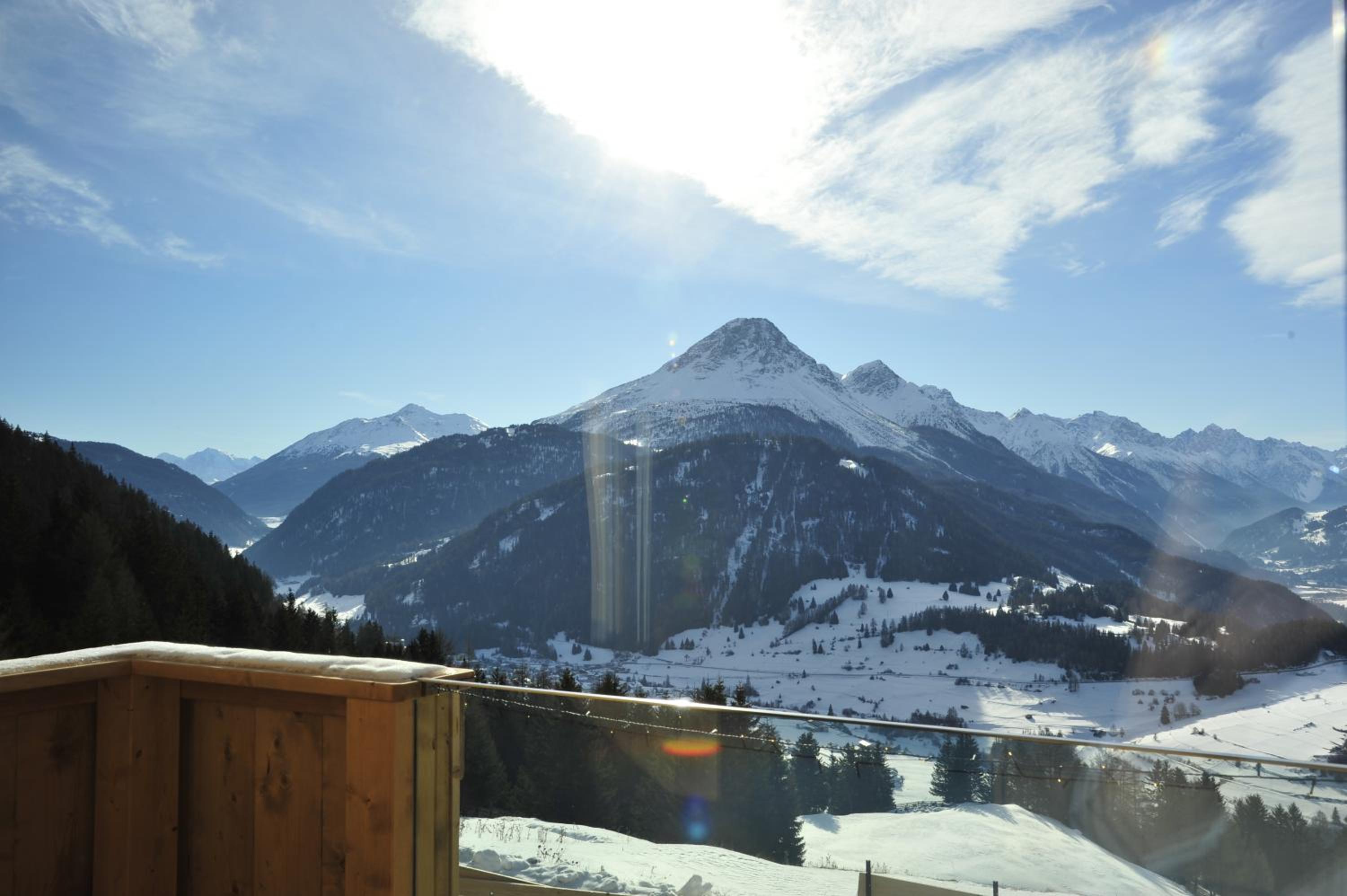 Hotel Regnum Zegg view 5