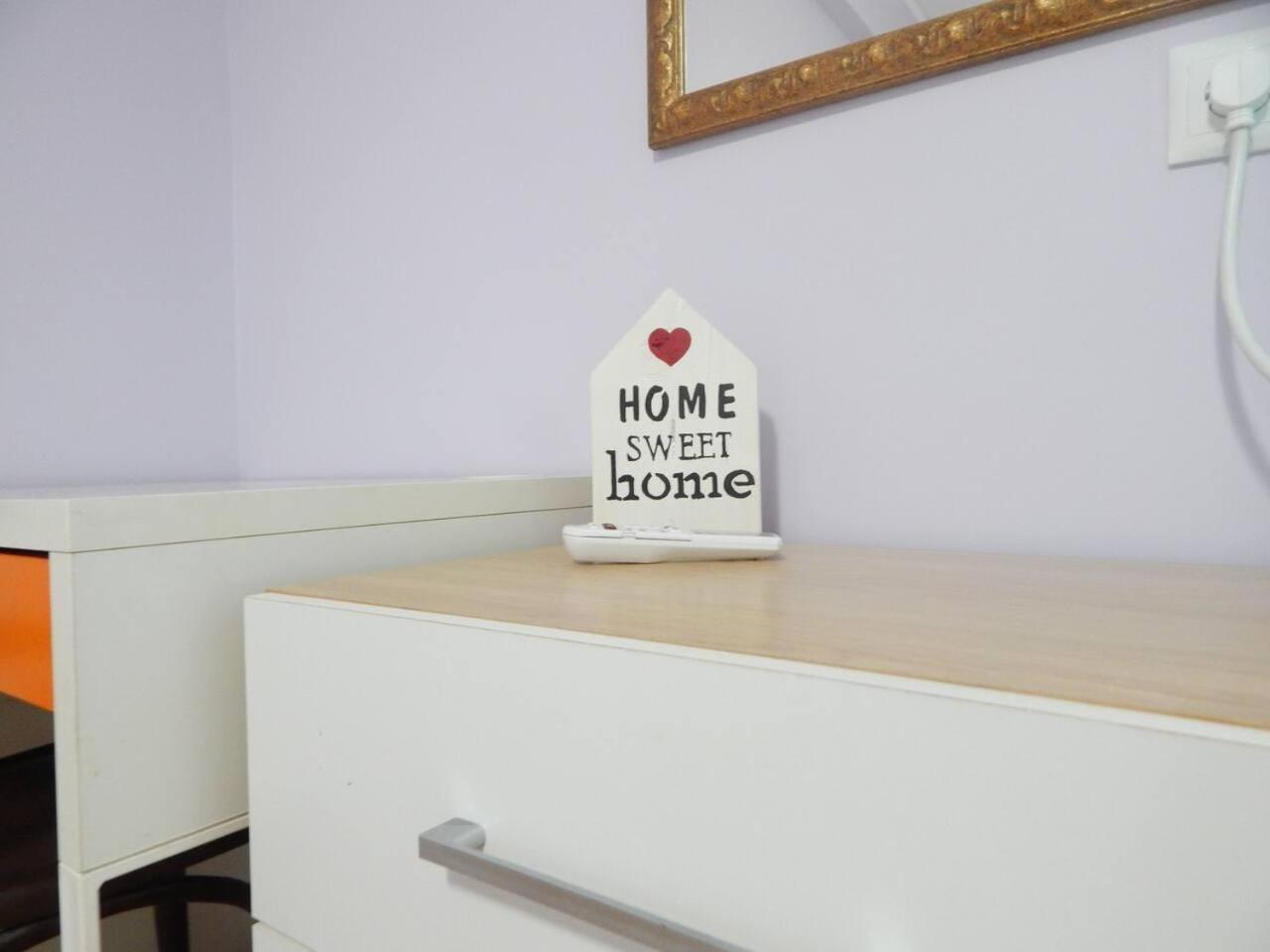 2 Bed Flat - Sleeps 4 - Pets - Parking - Wifi