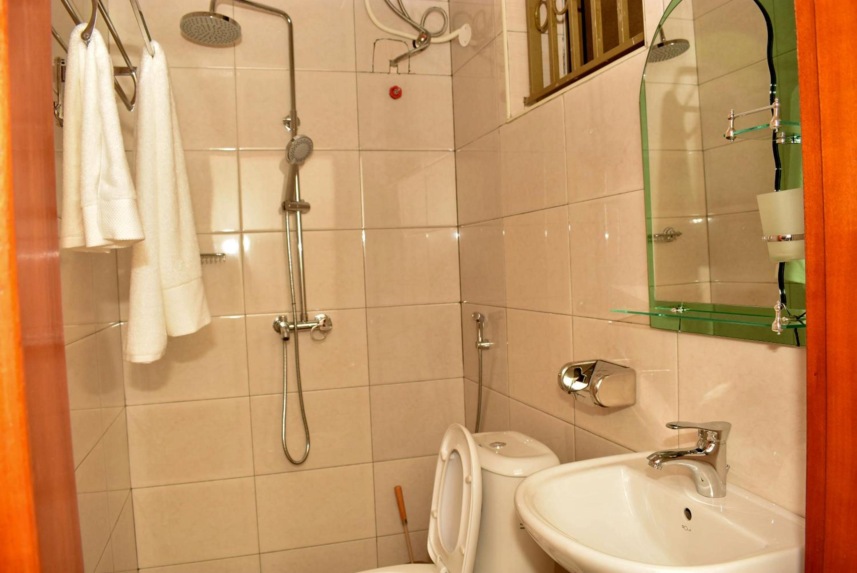 Photo 7
